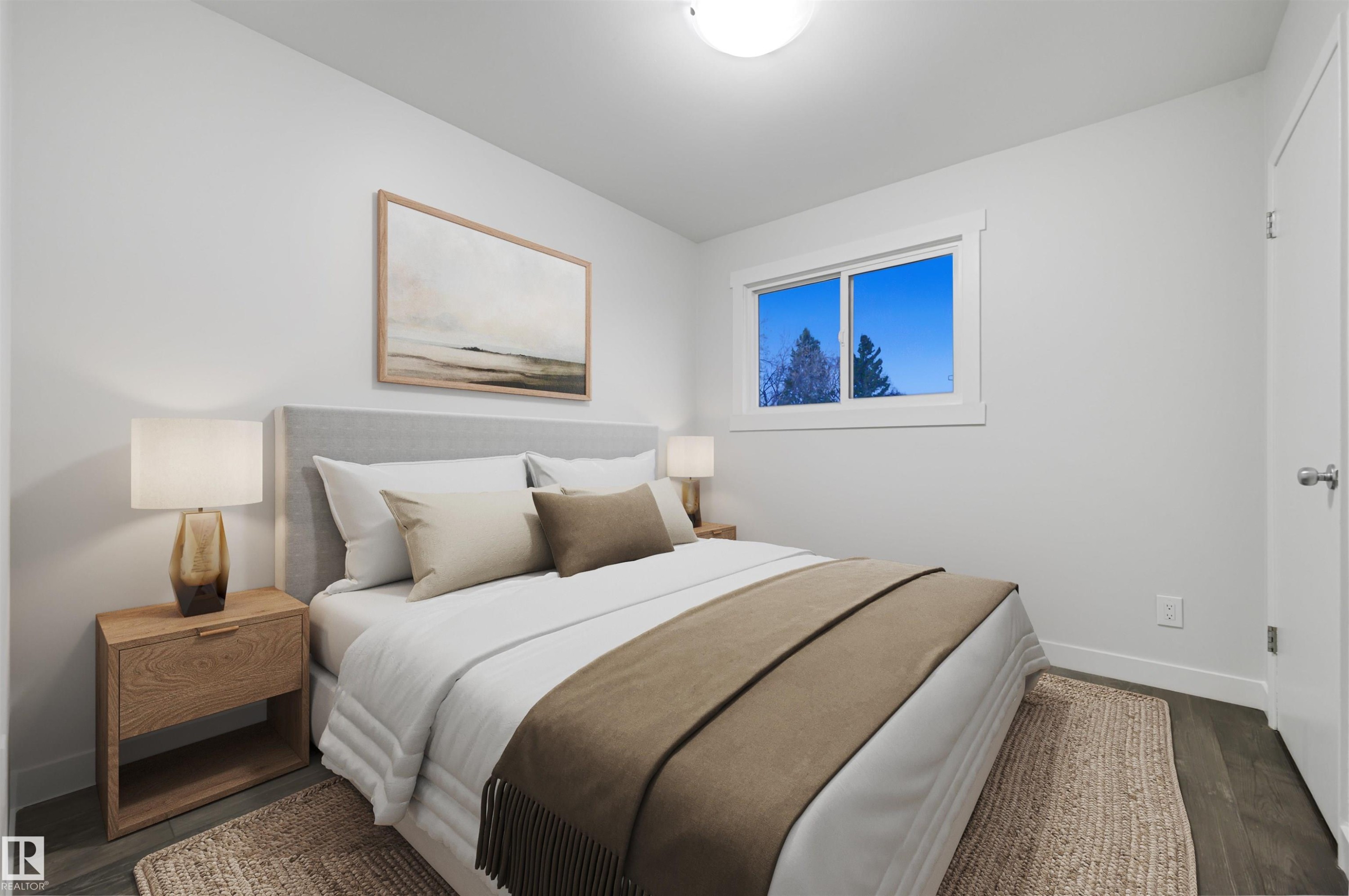 13228 83 Street Nw, Edmonton, AB - Indoor Photo Showing Bedroom