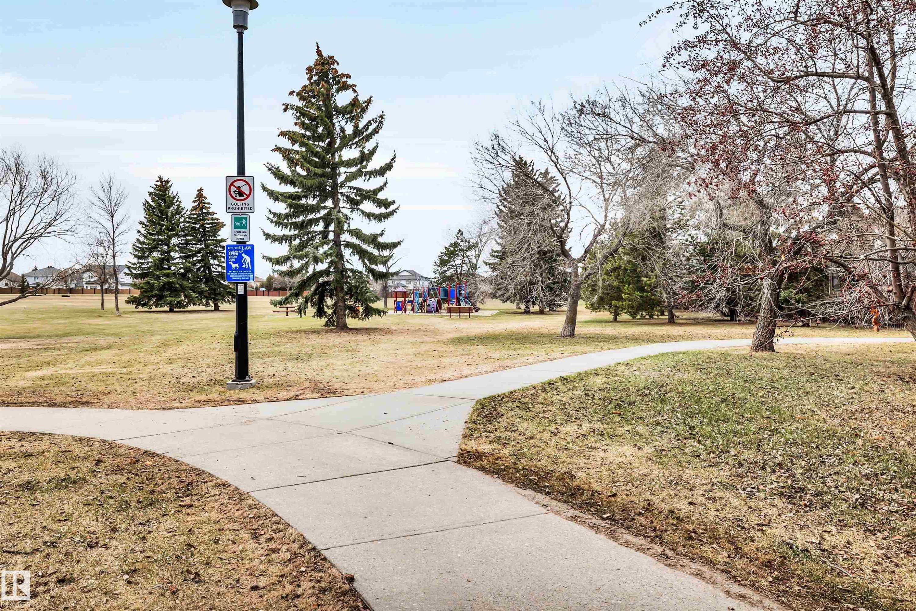 37 Deane Crescent, St. Albert, AB - Outdoor With View