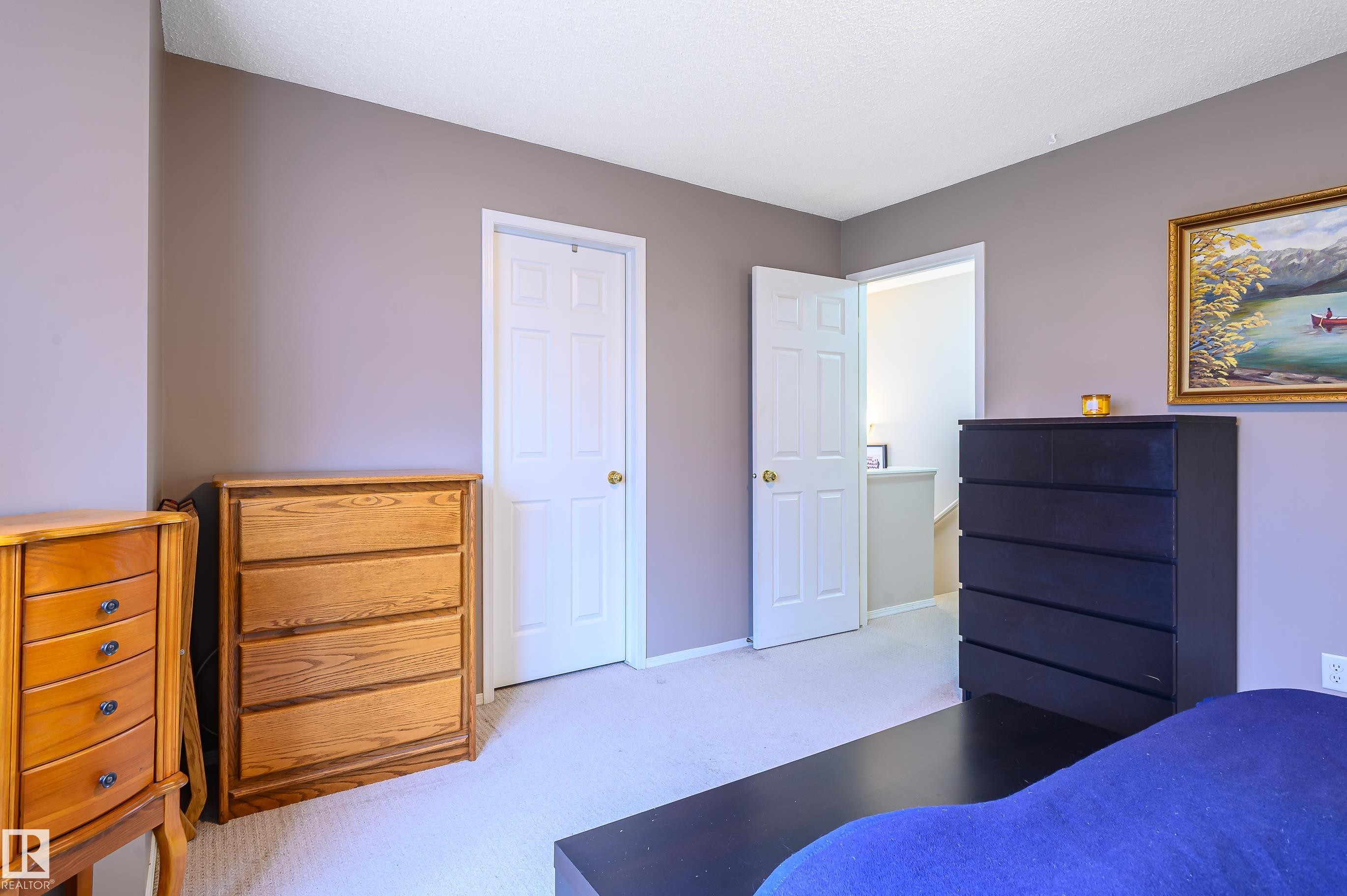 5428 202 Street, Edmonton, AB - Indoor Photo Showing Bedroom