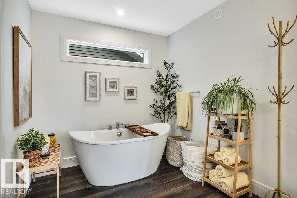 158 Jennifer Crescent, St. Albert, AB - Indoor Photo Showing Bathroom