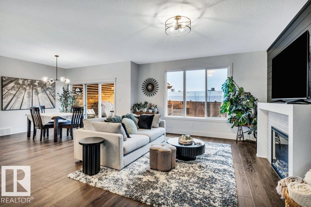 158 Jennifer Crescent, St. Albert, AB - Indoor Photo Showing Living Room With Fireplace