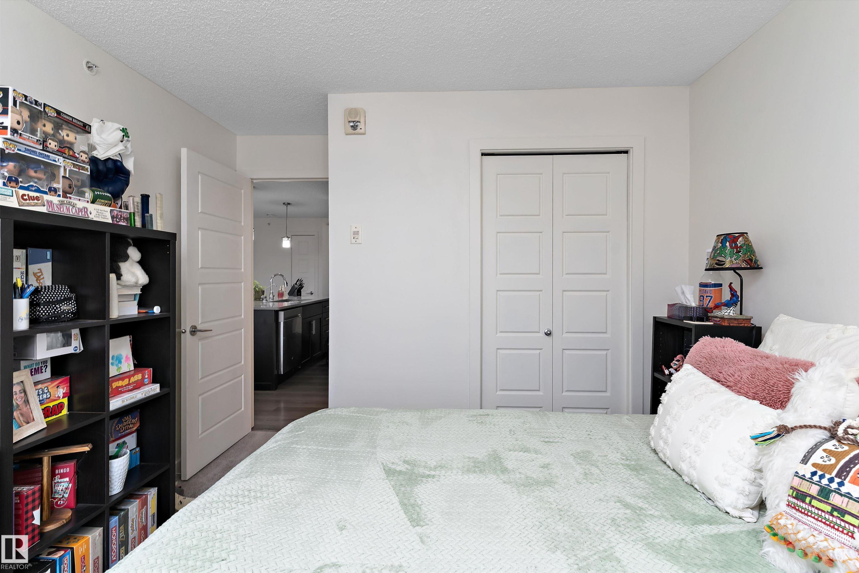 402 6084 Stanton Drive, Edmonton, AB - Indoor Photo Showing Bedroom
