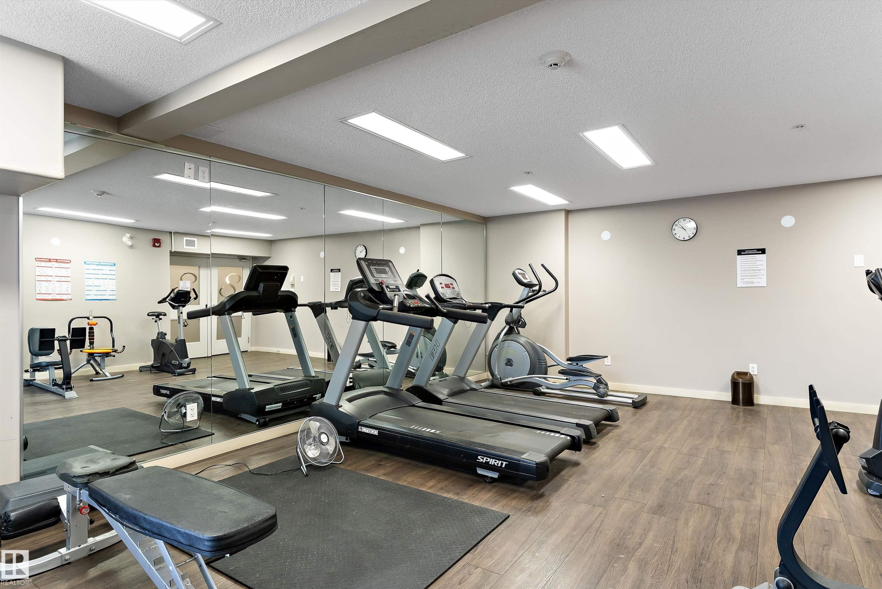 402 6084 Stanton Drive, Edmonton, AB - Indoor Photo Showing Gym Room