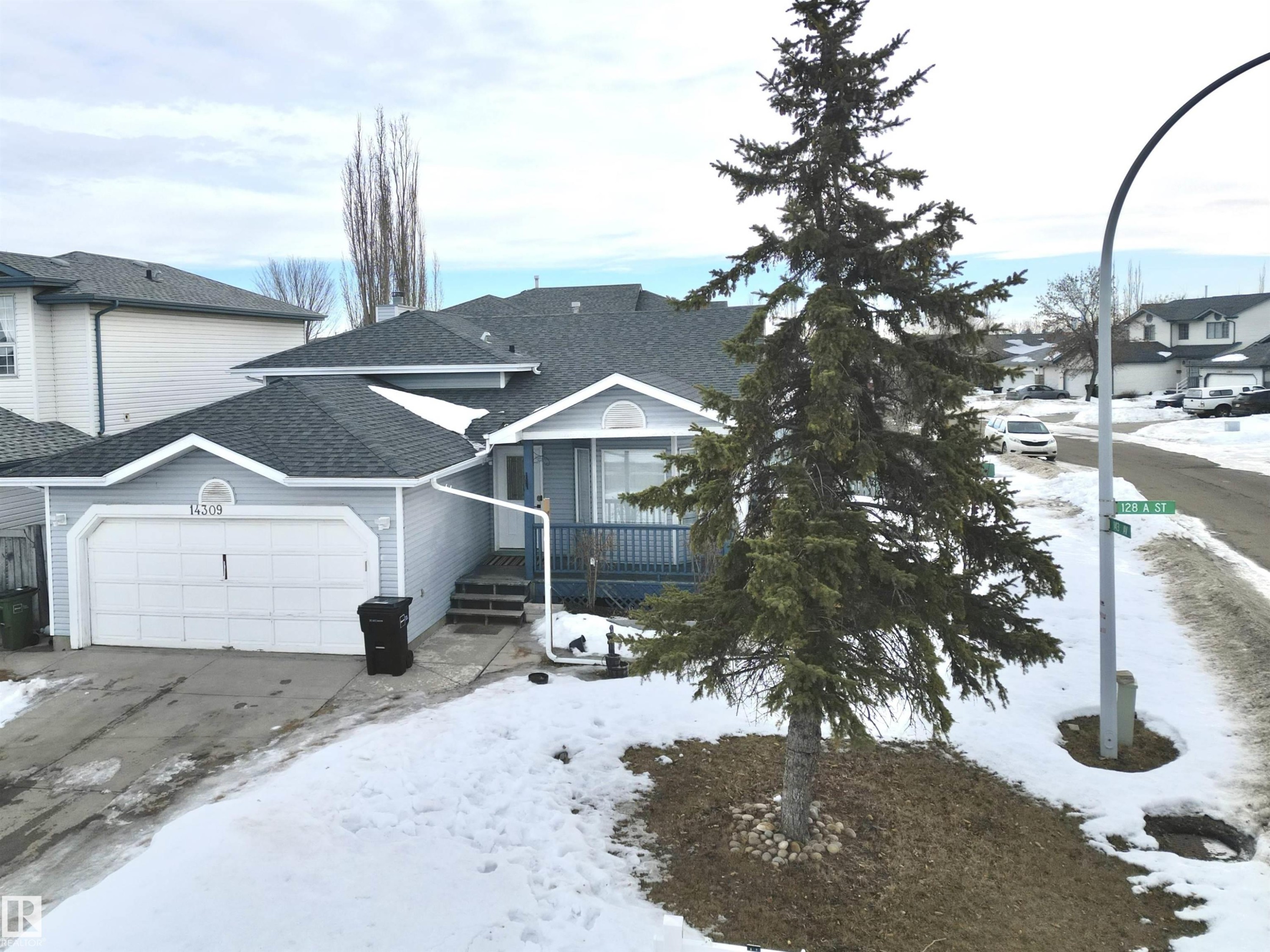 14309 128A Street, Edmonton, AB - Outdoor