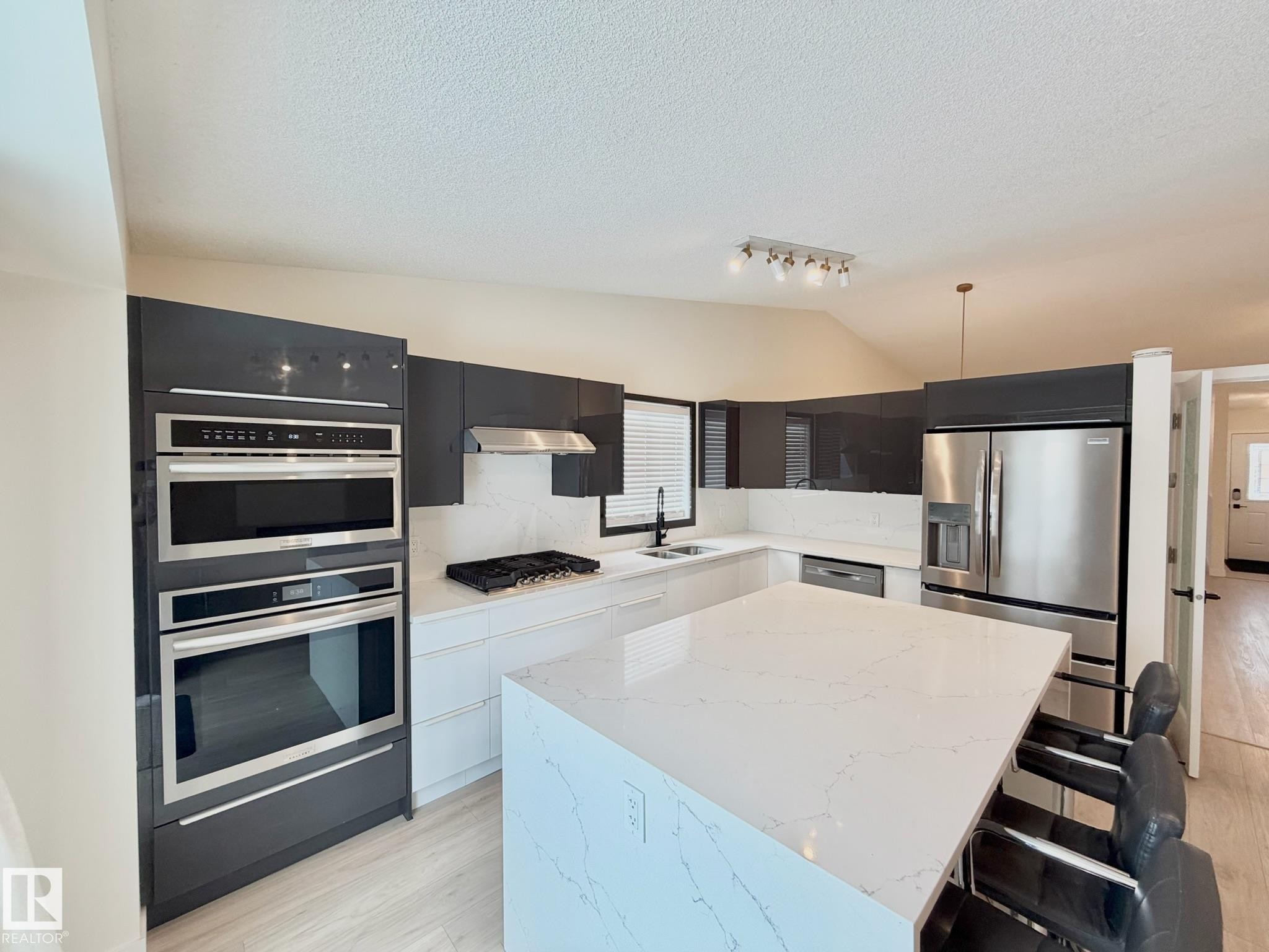 14309 128A Street, Edmonton, AB - Indoor Photo Showing Kitchen With Stainless Steel Kitchen With Double Sink