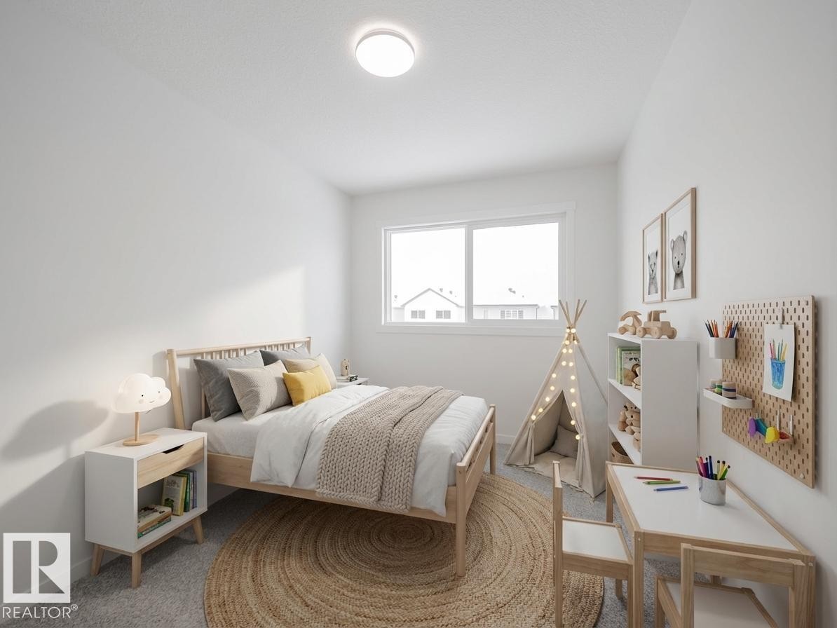 1032 14 Avenue, Edmonton, AB - Indoor Photo Showing Bedroom