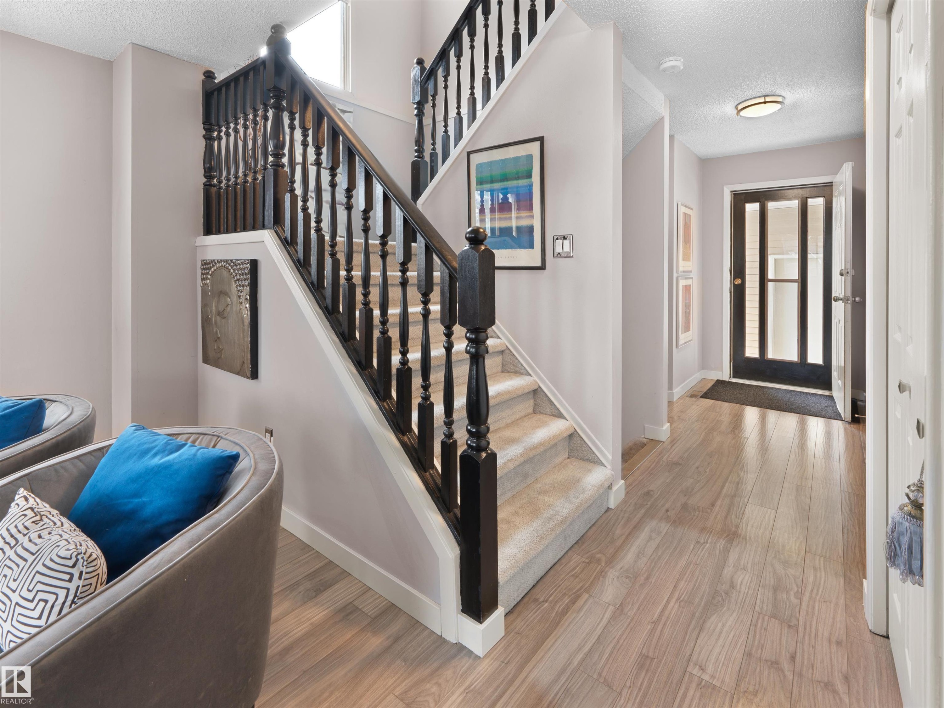 12335 25 Avenue, Edmonton, AB - Indoor Photo Showing Other Room