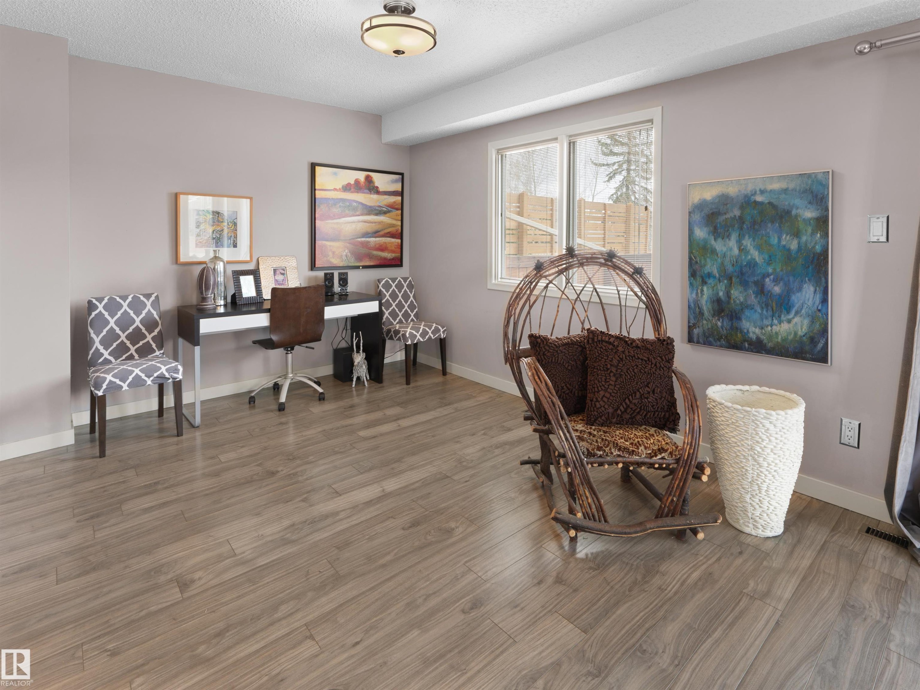 12335 25 Avenue, Edmonton, AB - Indoor Photo Showing Office