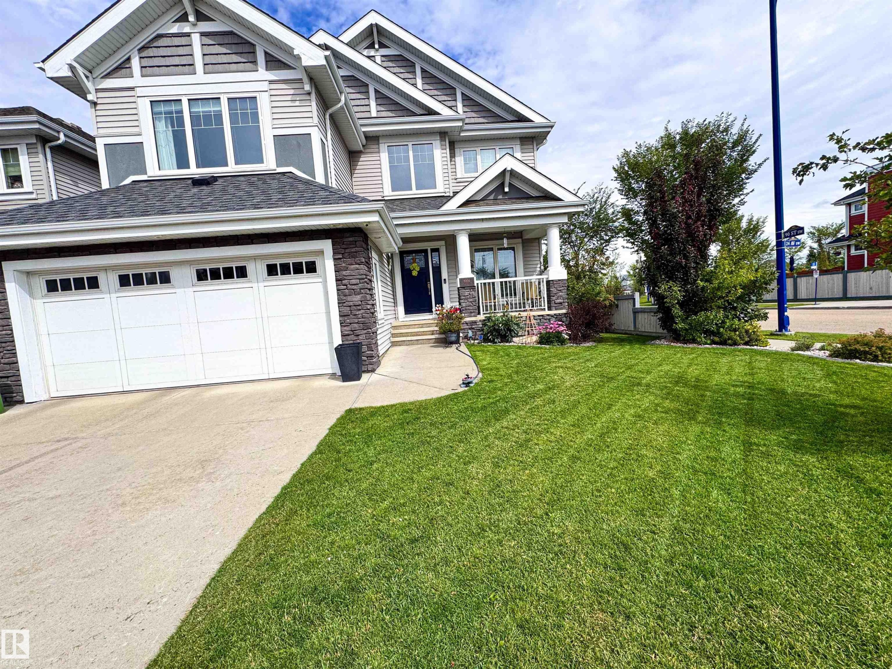 9004 24 Avenue, Edmonton, AB - Outdoor With Deck Patio Veranda With Facade
