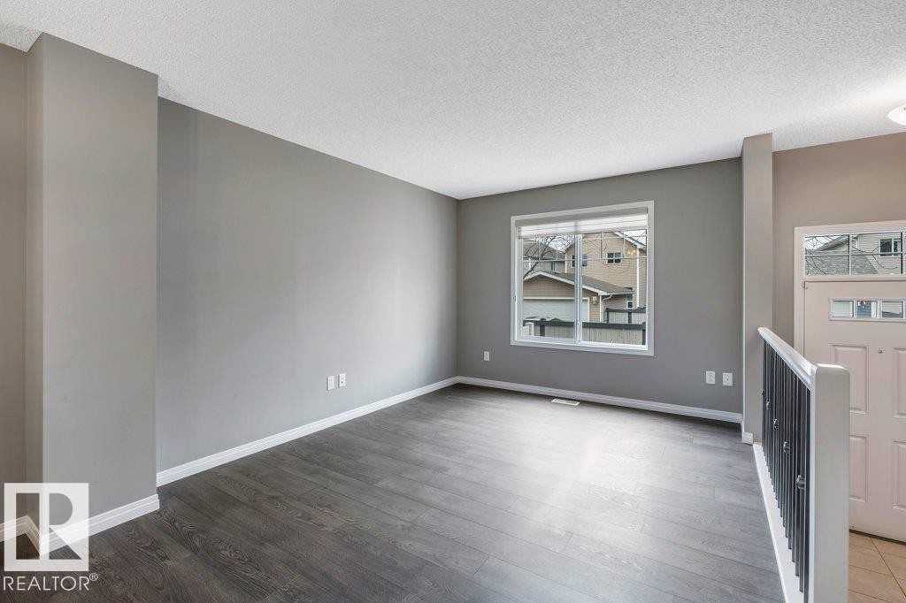 24 4050 Savaryn Drive, Edmonton, AB - Indoor