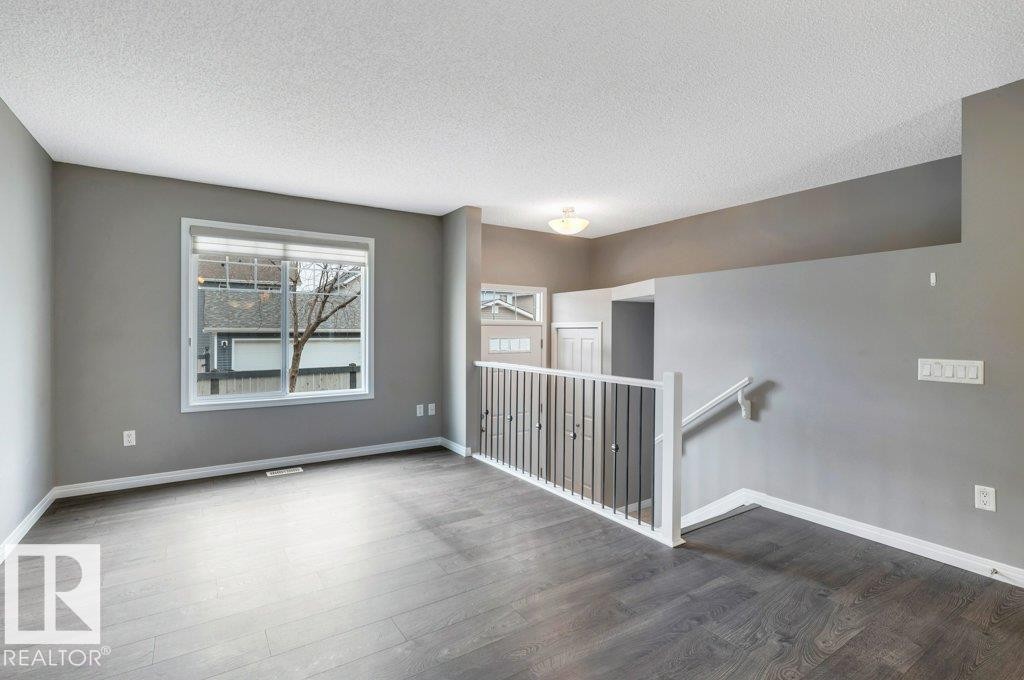 24 4050 Savaryn Drive, Edmonton, AB - Indoor Photo Showing Other Room