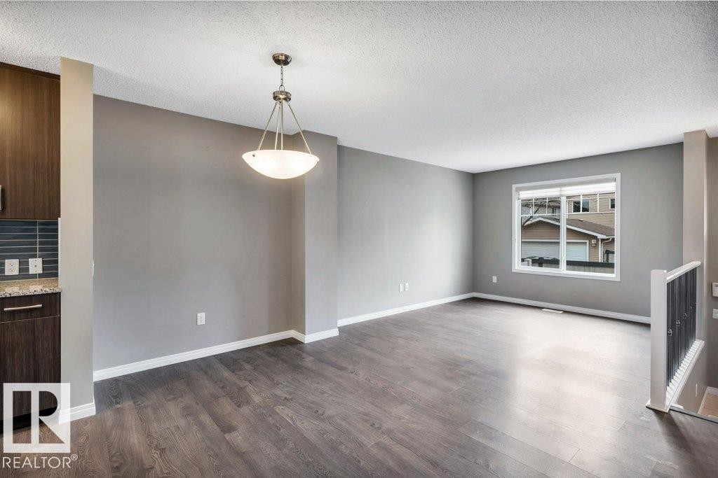 24 4050 Savaryn Drive, Edmonton, AB - Indoor