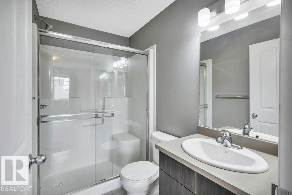 24 4050 Savaryn Drive, Edmonton, AB - Indoor Photo Showing Bathroom