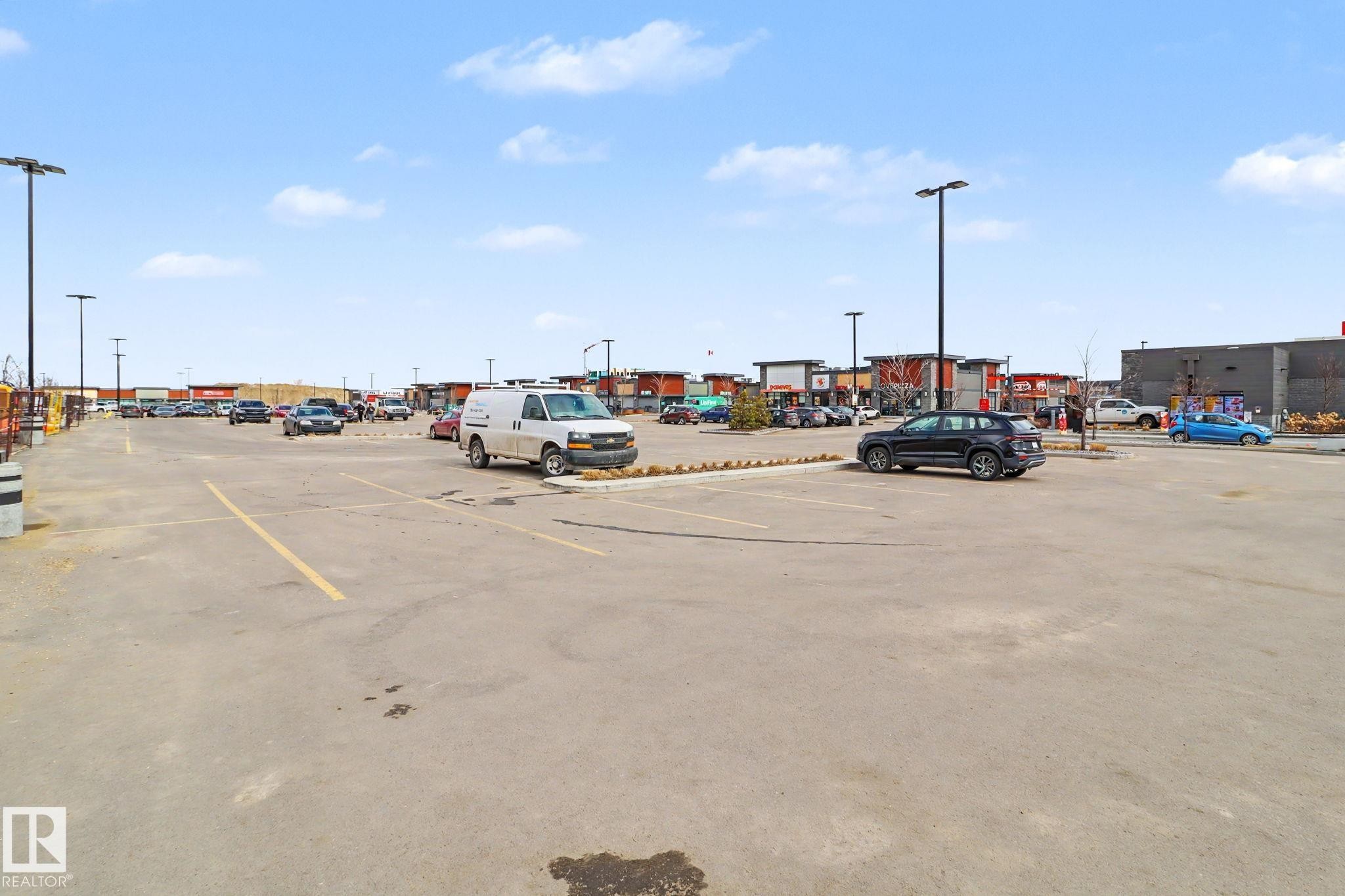 43 2803 James Mowatt Trail, Edmonton, AB - Outdoor