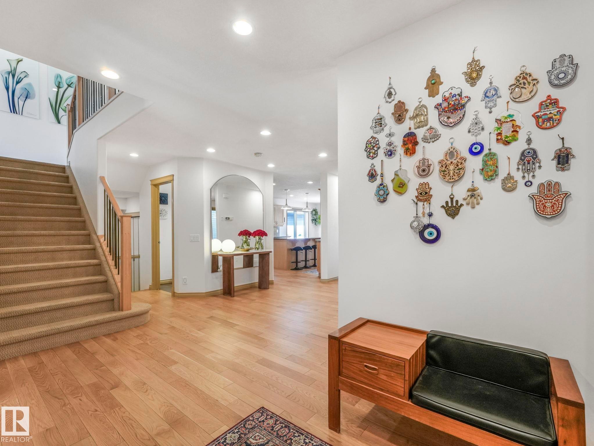 8723 207 Street Nw, Edmonton, AB - Indoor Photo Showing Other Room