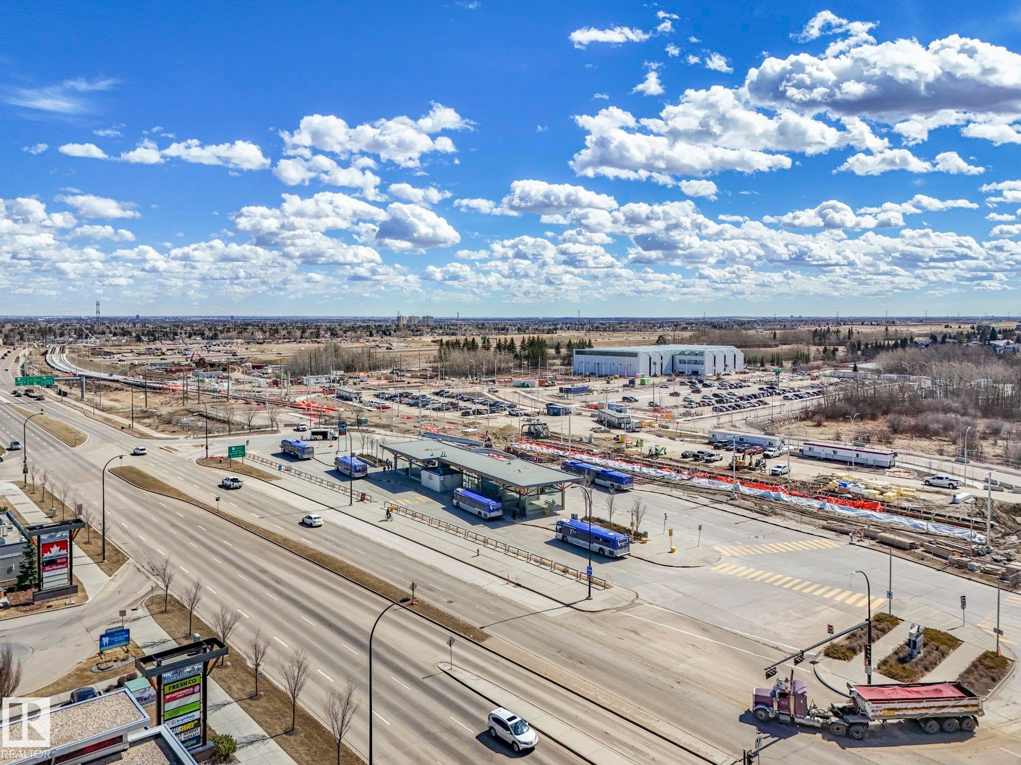 8723 207 Street Nw, Edmonton, AB - Outdoor With View