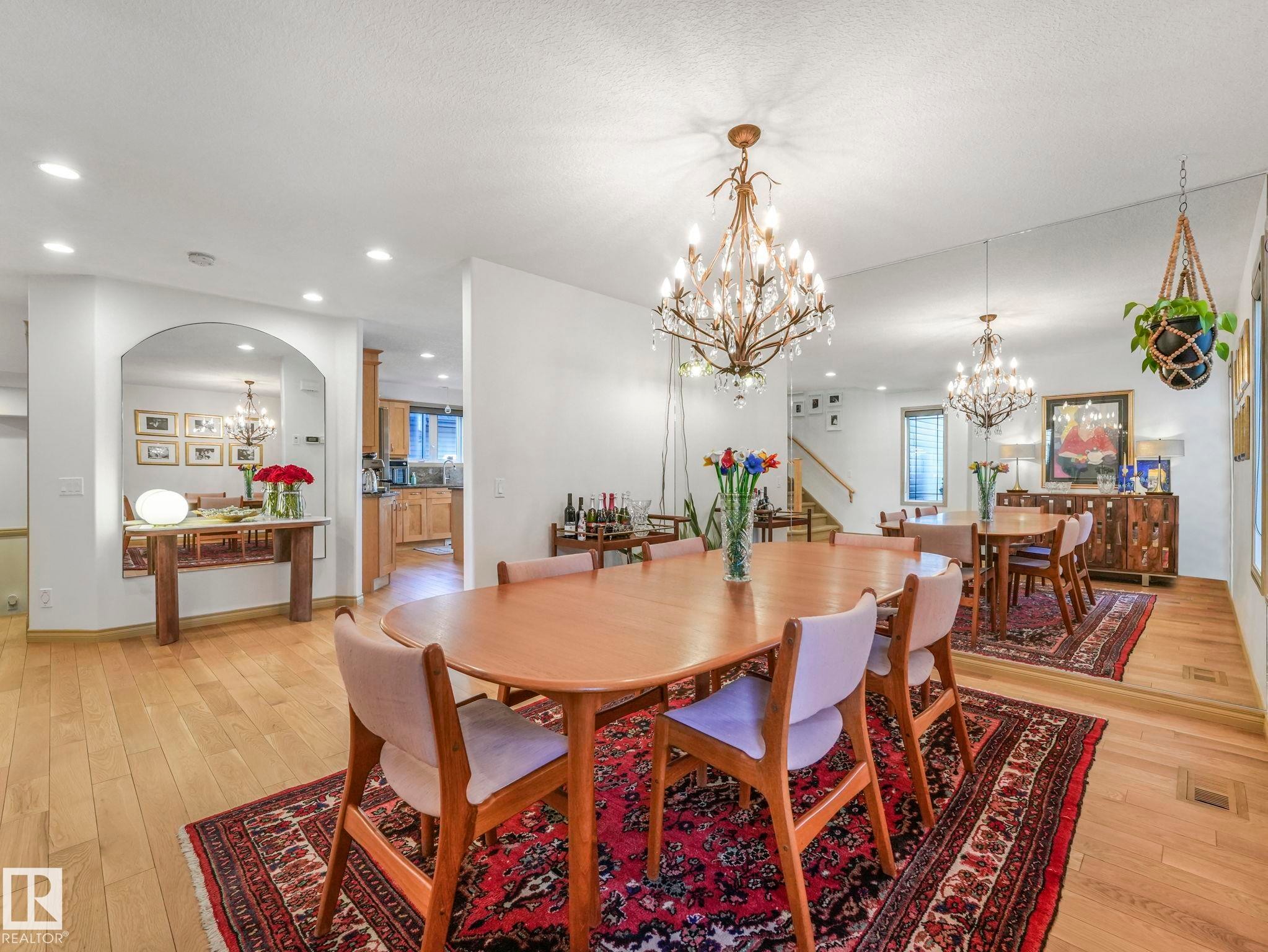 8723 207 Street Nw, Edmonton, AB - Indoor Photo Showing Dining Room