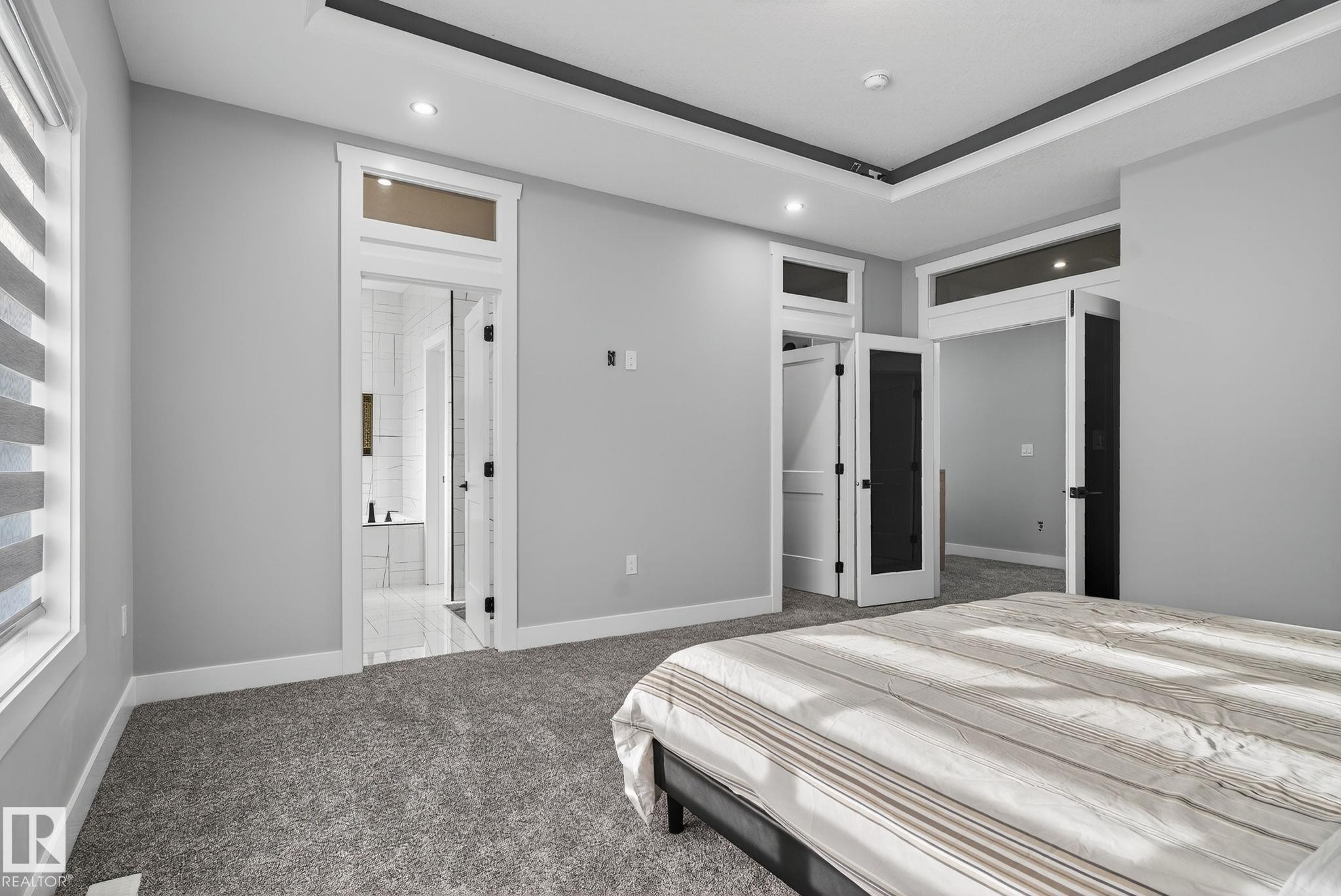 1815 17 Avenue, Edmonton, AB - Indoor Photo Showing Bedroom