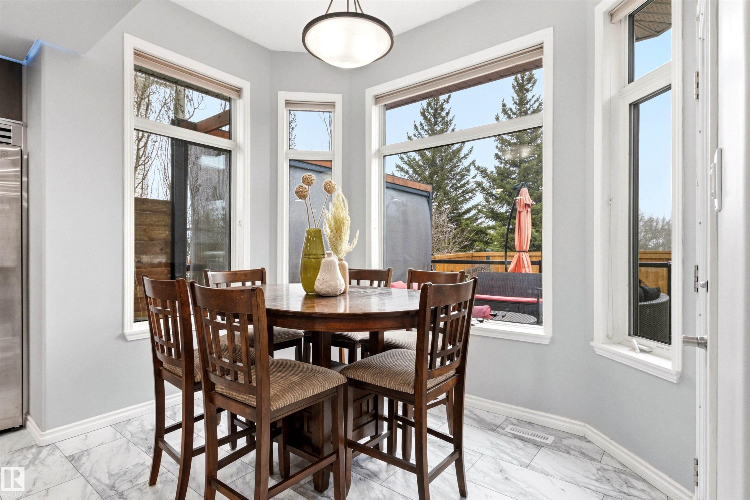 46 Hillcrest Place, St. Albert, AB - Indoor Photo Showing Dining Room