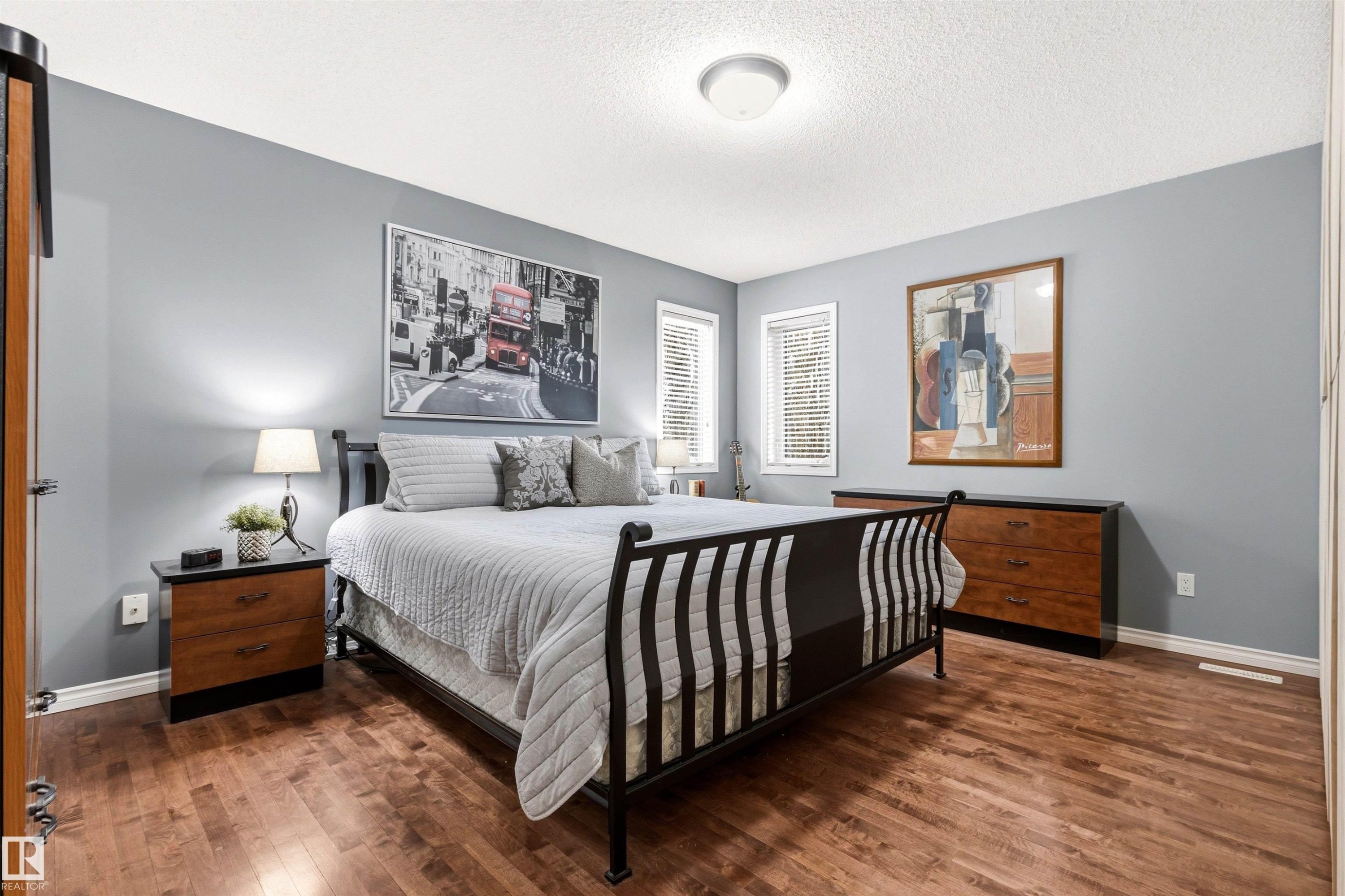 46 Hillcrest Place, St. Albert, AB - Indoor Photo Showing Bedroom