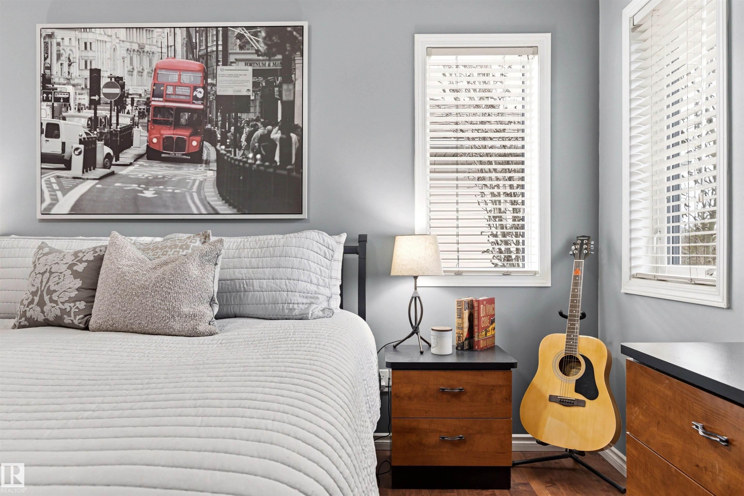 46 Hillcrest Place, St. Albert, AB - Indoor Photo Showing Bedroom