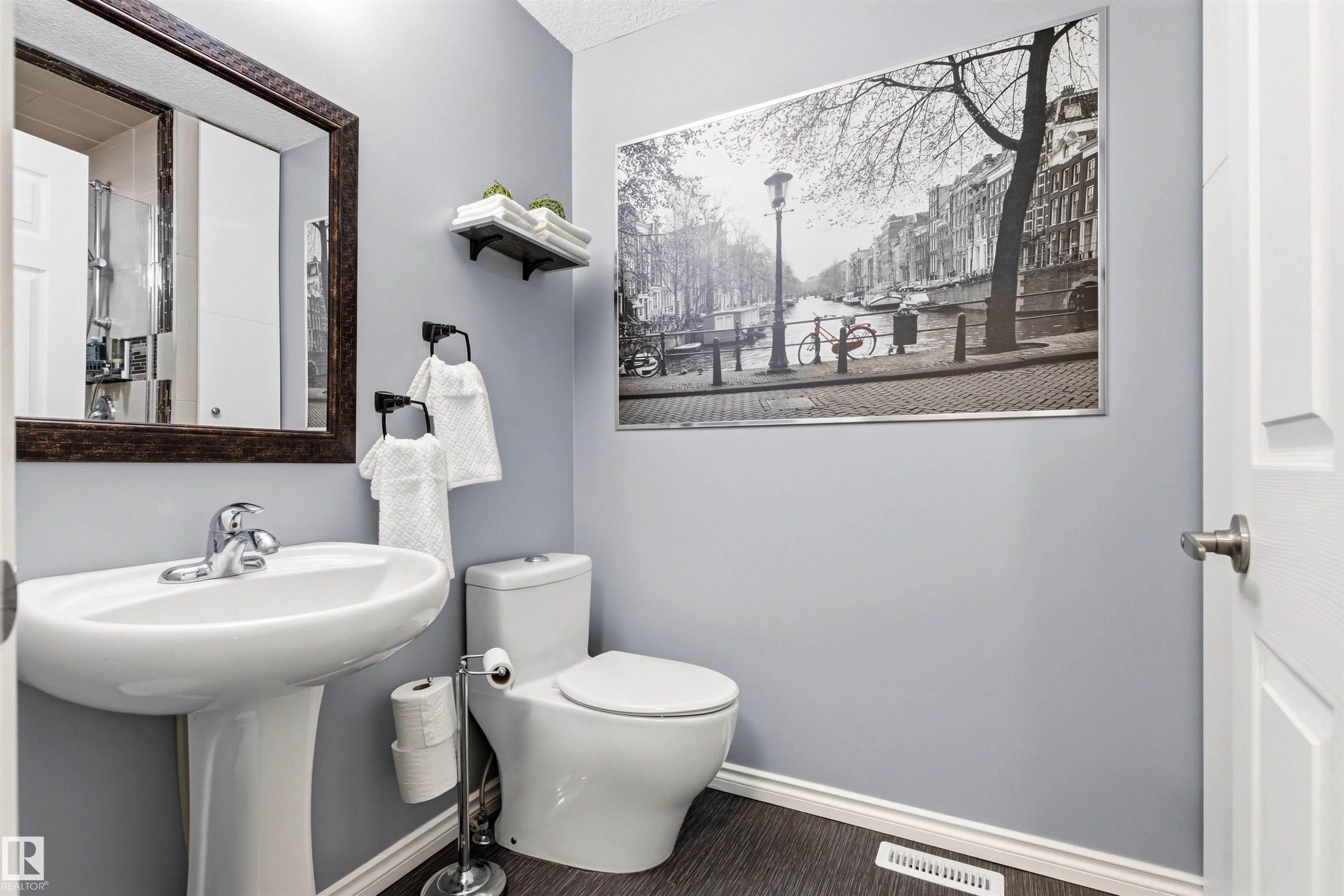 46 Hillcrest Place, St. Albert, AB - Indoor Photo Showing Bathroom