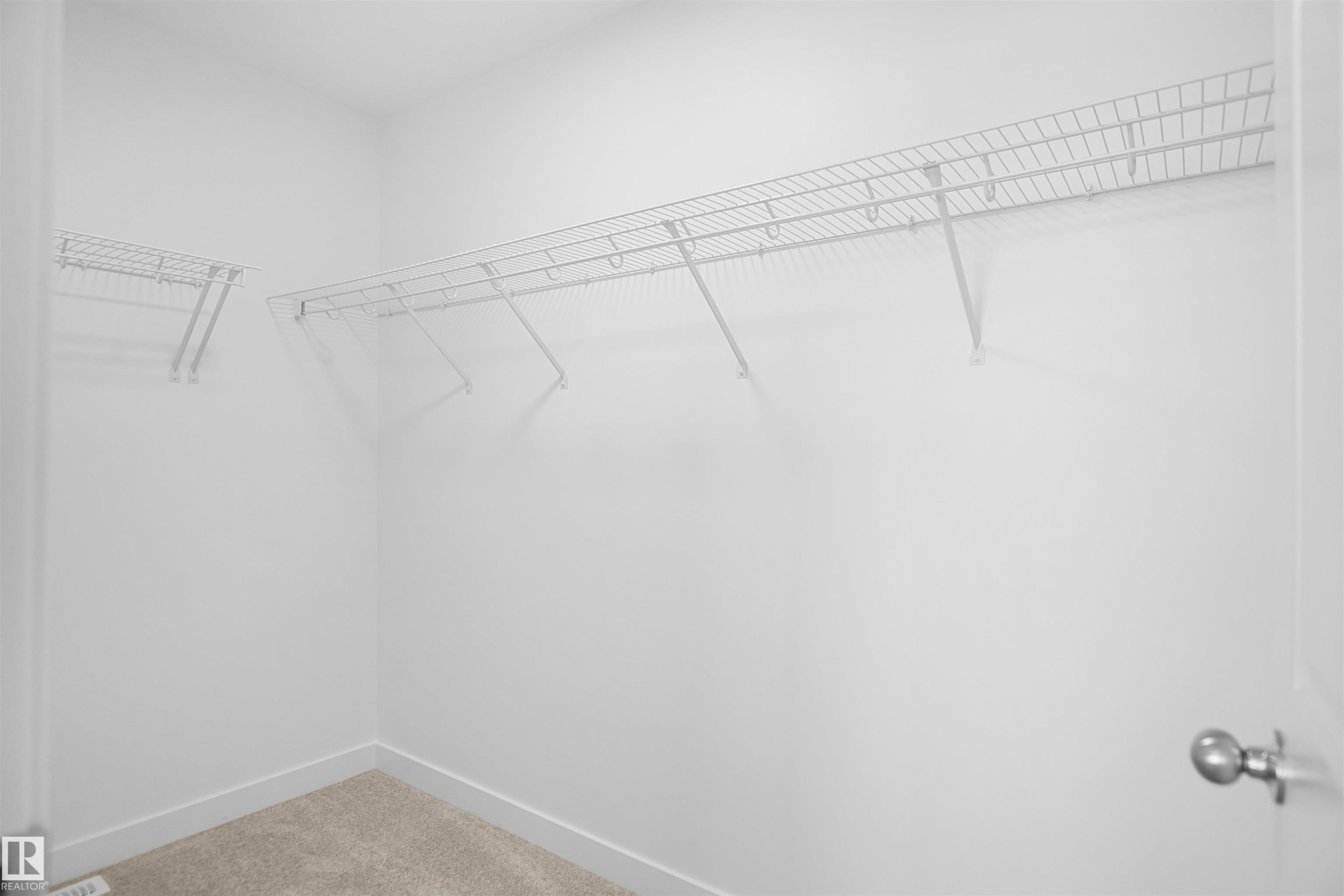 22903 80 Avenue, Edmonton, AB - Indoor With Storage