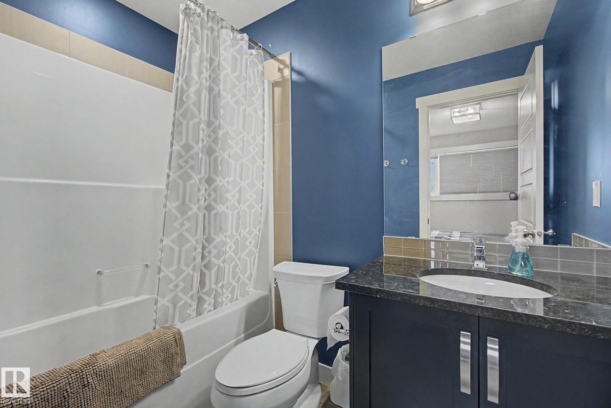 121 401 Southfork Drive, Leduc, AB - Indoor Photo Showing Bathroom