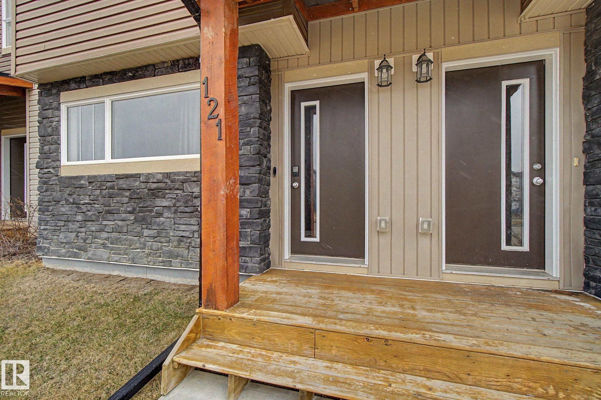 121 401 Southfork Drive, Leduc, AB - Outdoor With Exterior
