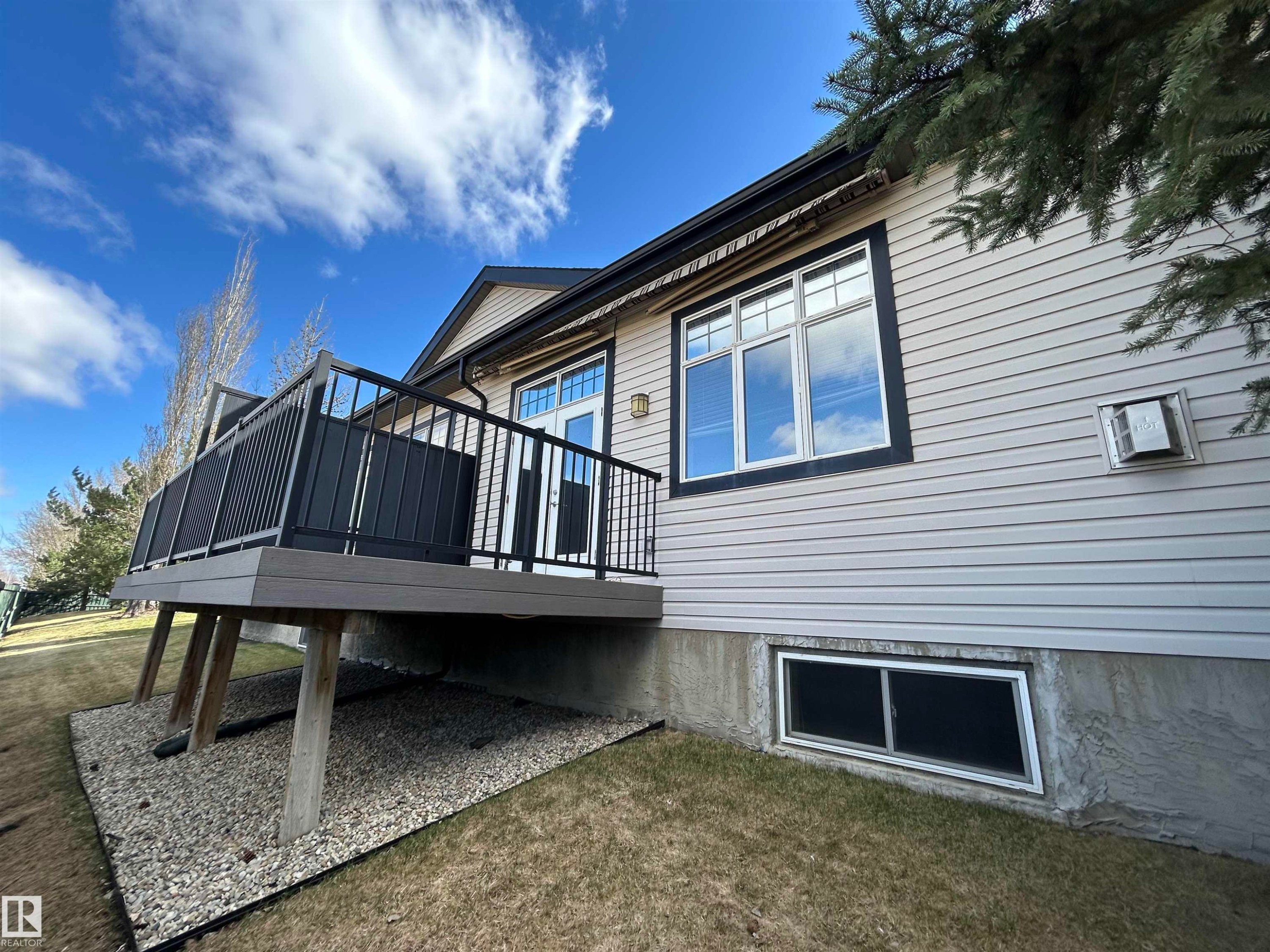 17 12610 15 Avenue, Edmonton, AB - Outdoor With Deck Patio Veranda With Exterior