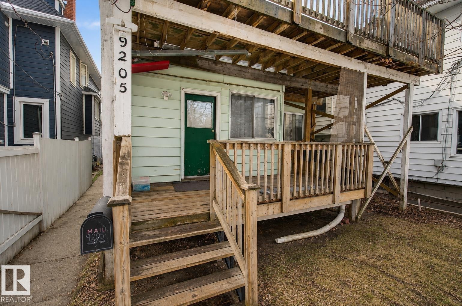 9205 99 Street, Edmonton, AB - Outdoor