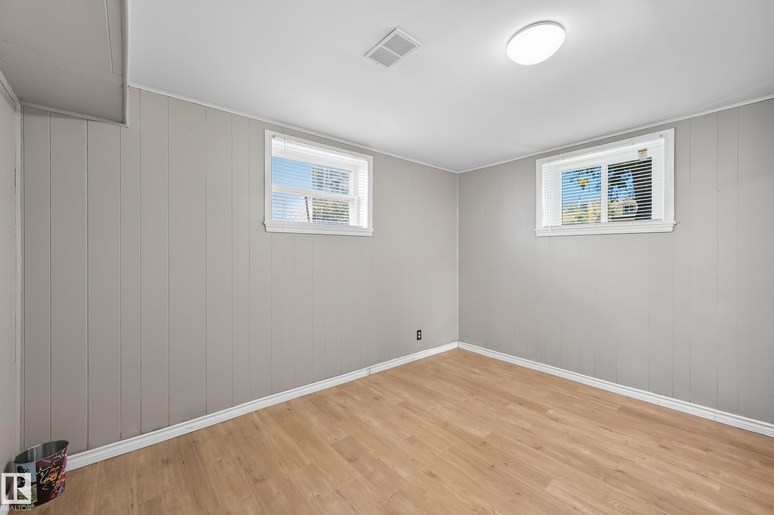 11908 71 Street, Edmonton, AB - Indoor Photo Showing Other Room