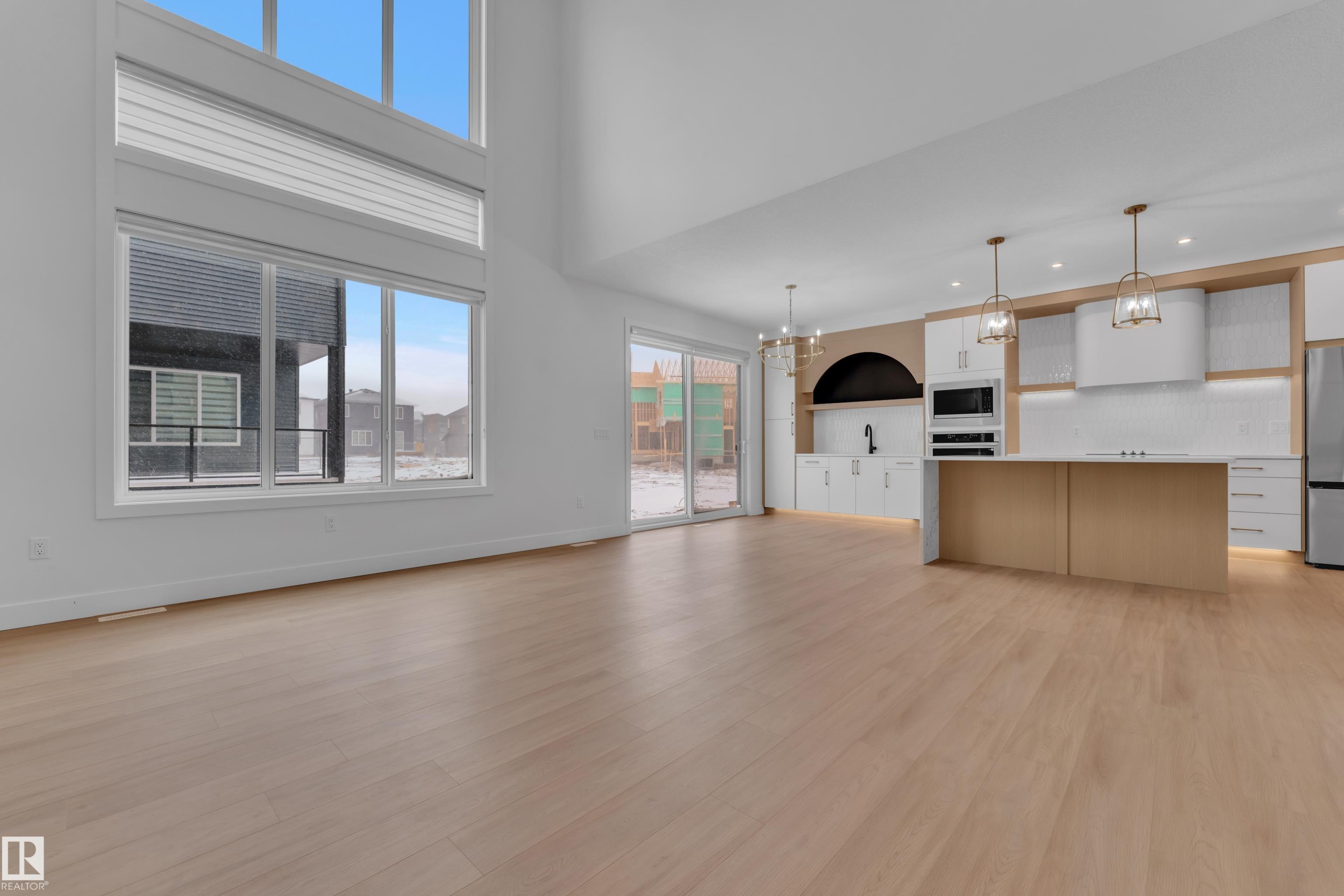 8790 Mayday Lane, Edmonton, AB - Indoor Photo Showing Kitchen