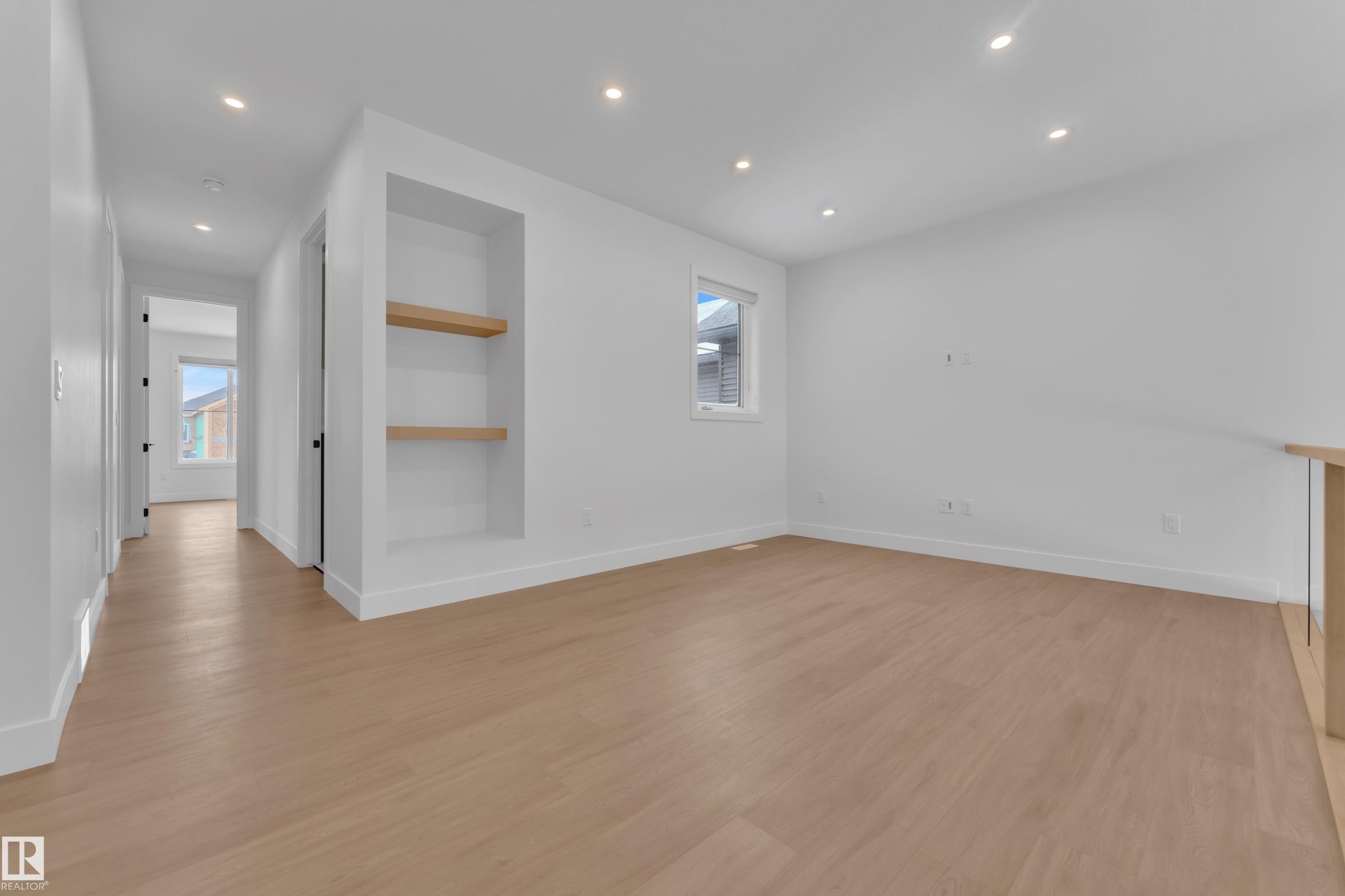 8790 Mayday Lane, Edmonton, AB - Indoor Photo Showing Other Room