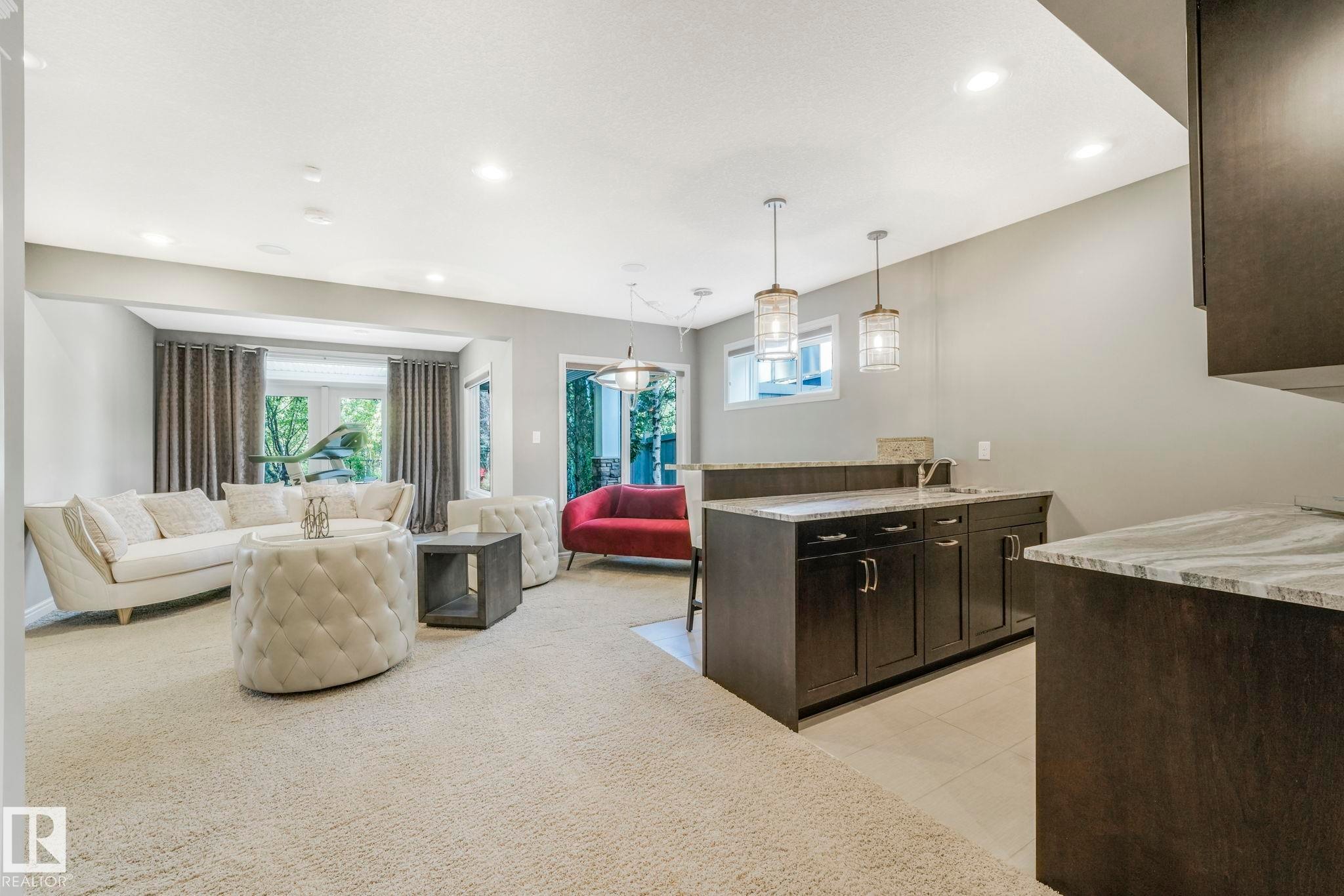 1232 Chahley Landing, Edmonton, AB - Indoor