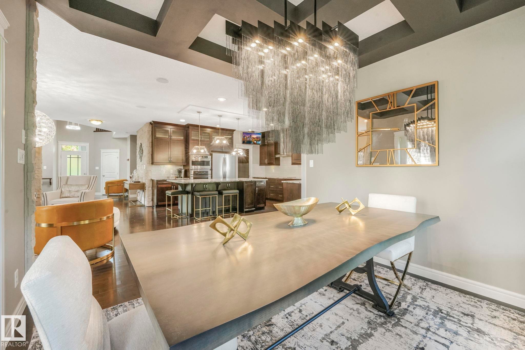 1232 Chahley Landing, Edmonton, AB - Indoor Photo Showing Dining Room