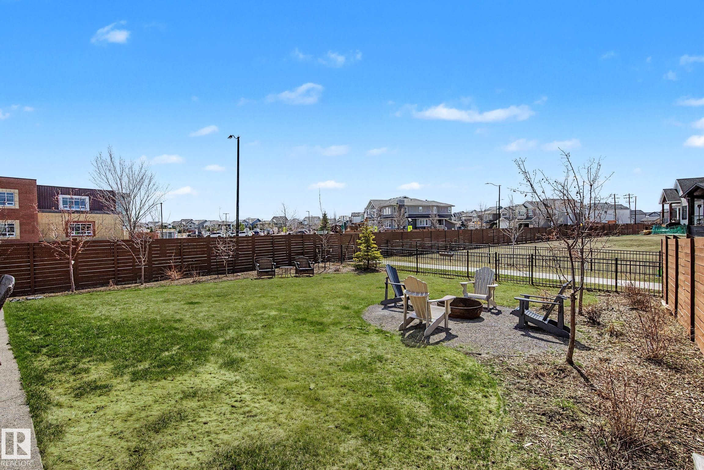 14 Jane Point(E), St. Albert, AB - Outdoor With Deck Patio Veranda