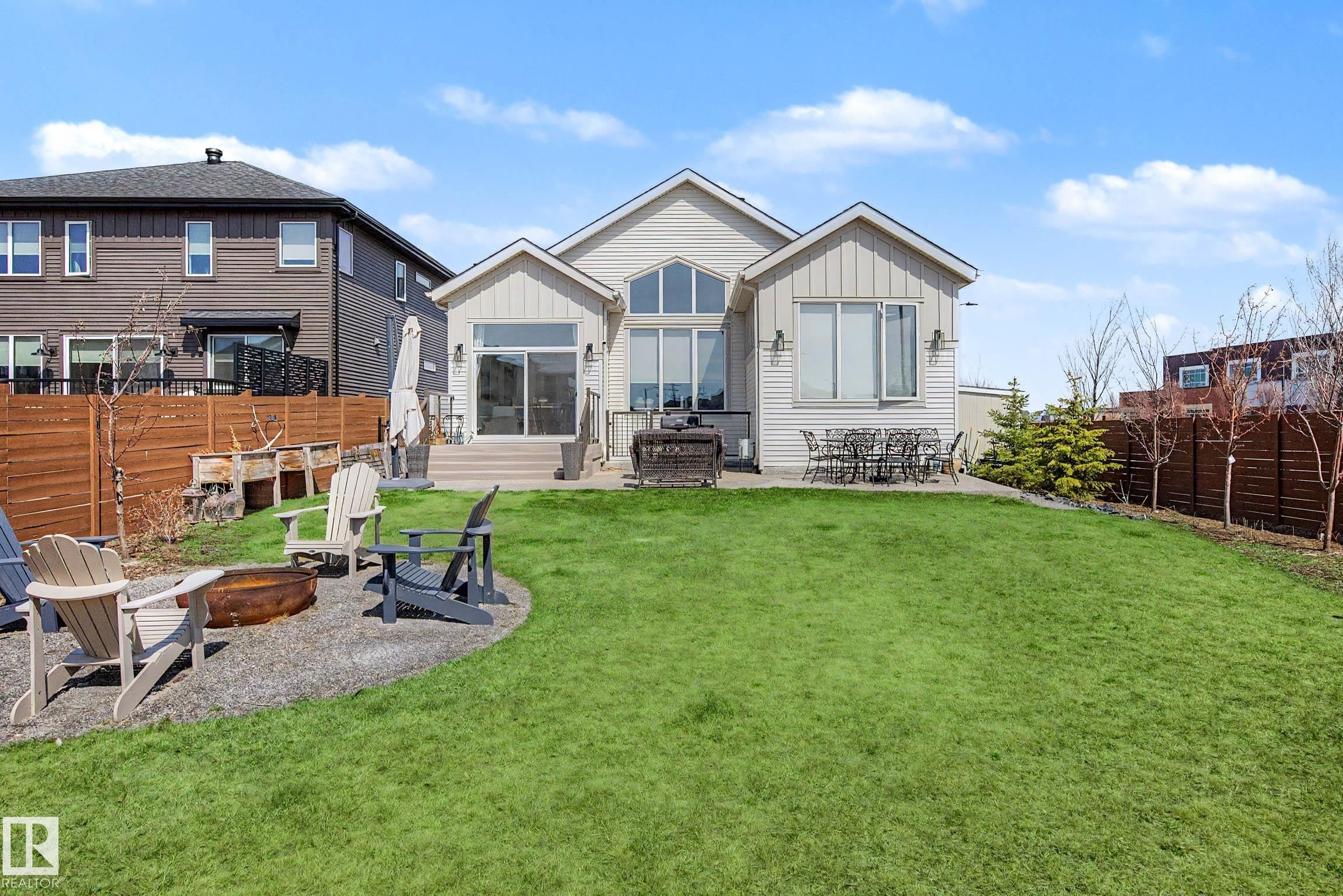 14 Jane Point(E), St. Albert, AB - Other