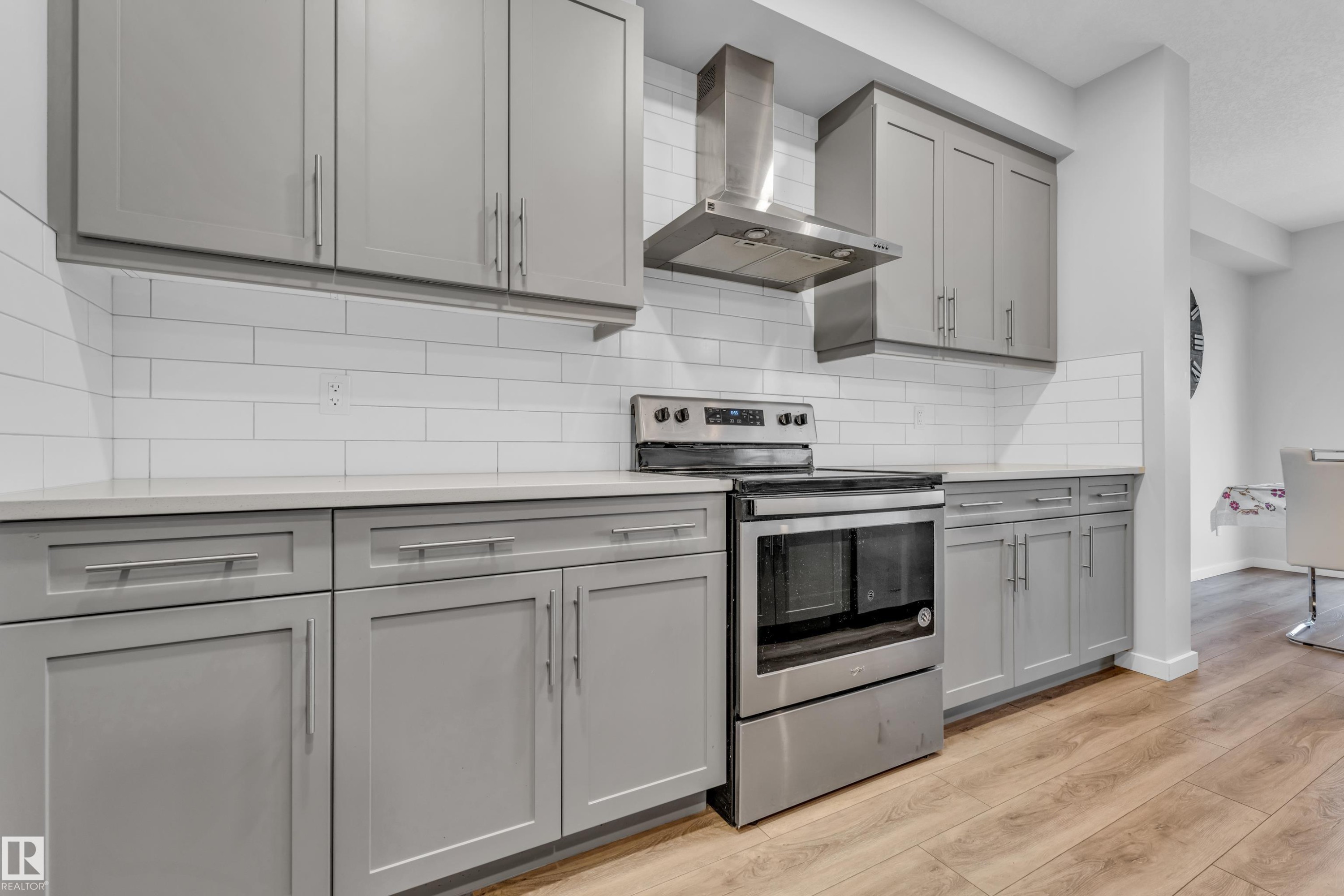 3545 Cherry Landing, Edmonton, AB - Indoor Photo Showing Kitchen With Upgraded Kitchen