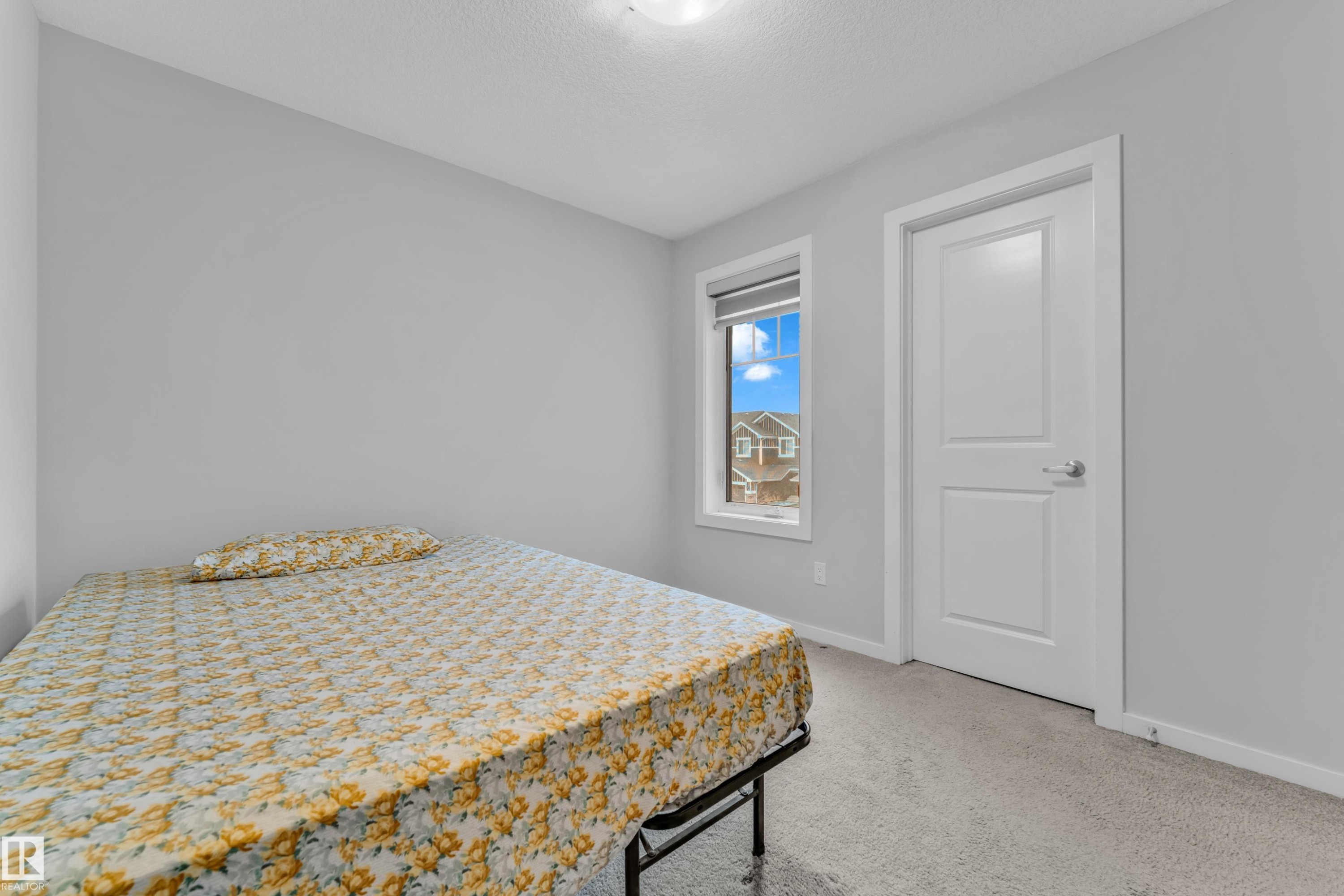 3545 Cherry Landing, Edmonton, AB - Indoor Photo Showing Bedroom