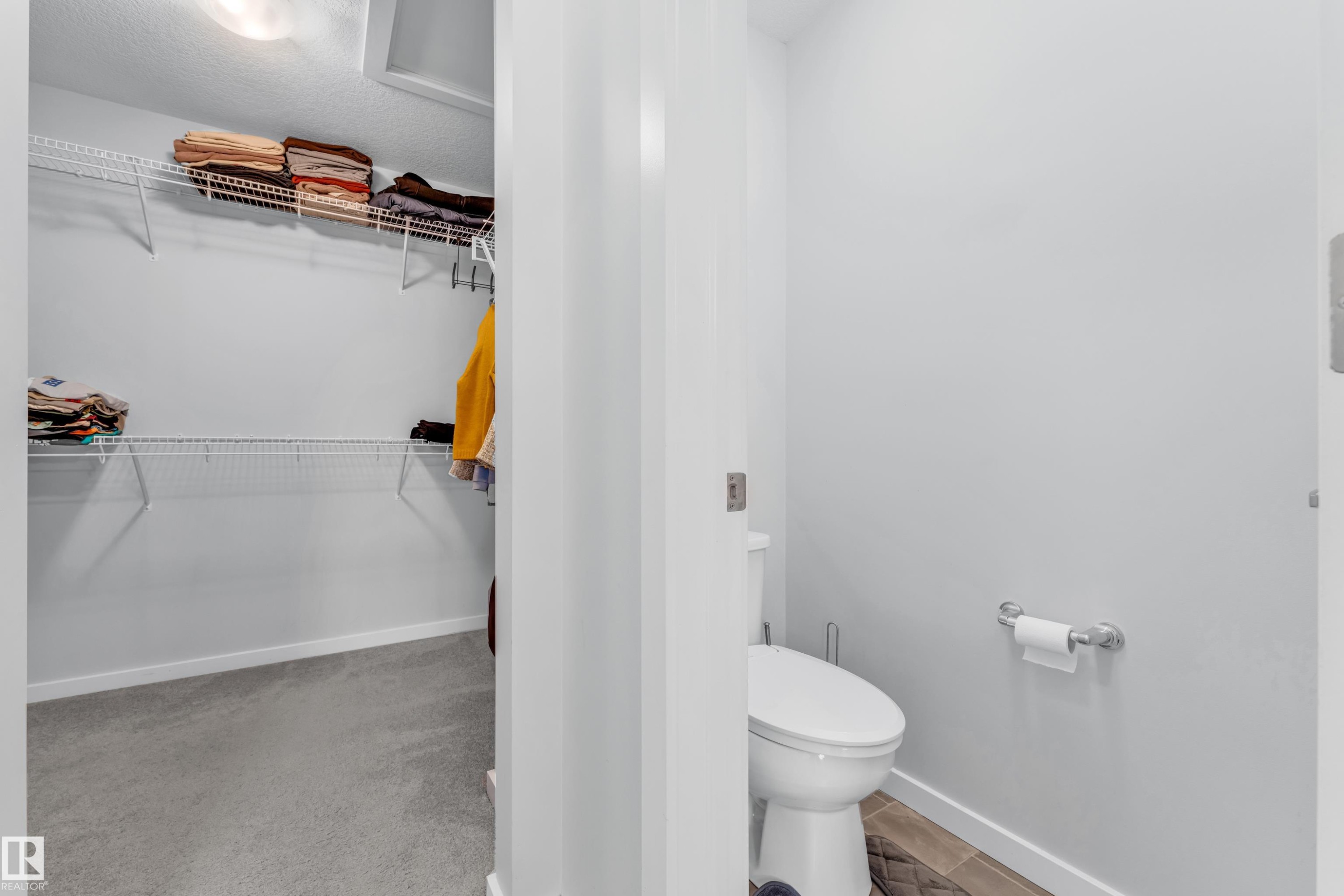 3545 Cherry Landing, Edmonton, AB - Indoor Photo Showing Bathroom
