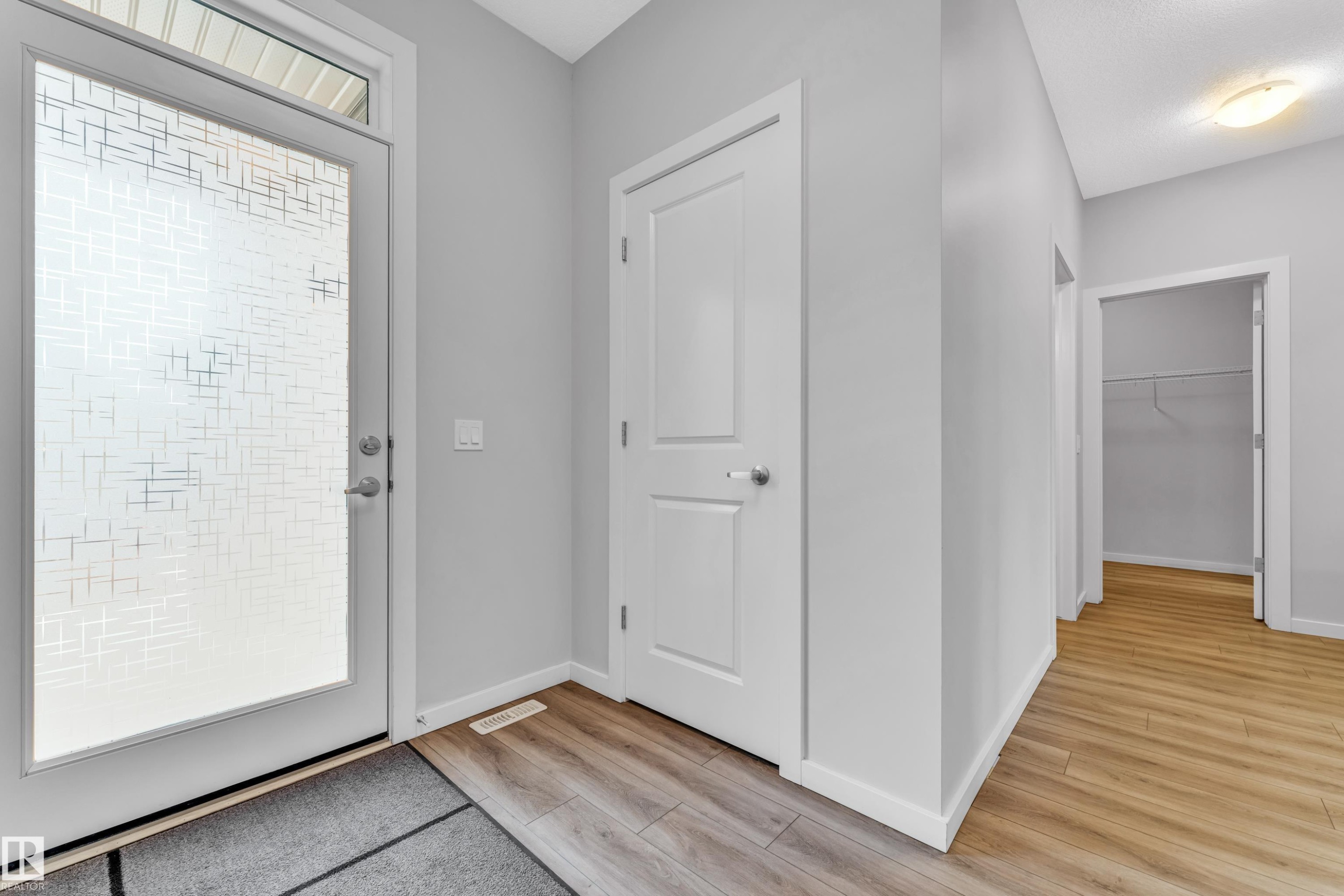 3545 Cherry Landing, Edmonton, AB - Indoor Photo Showing Other Room