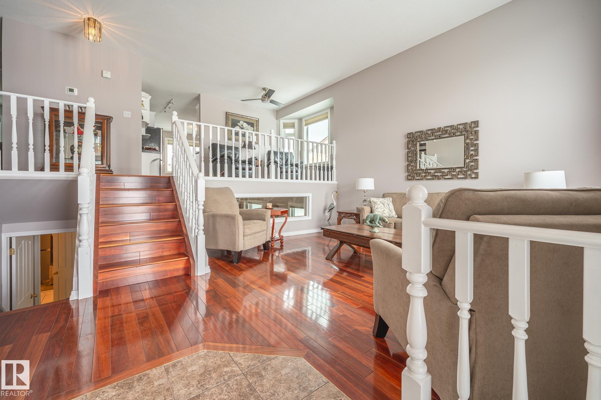7011 158 Avenue, Edmonton, AB - Indoor Photo Showing Other Room