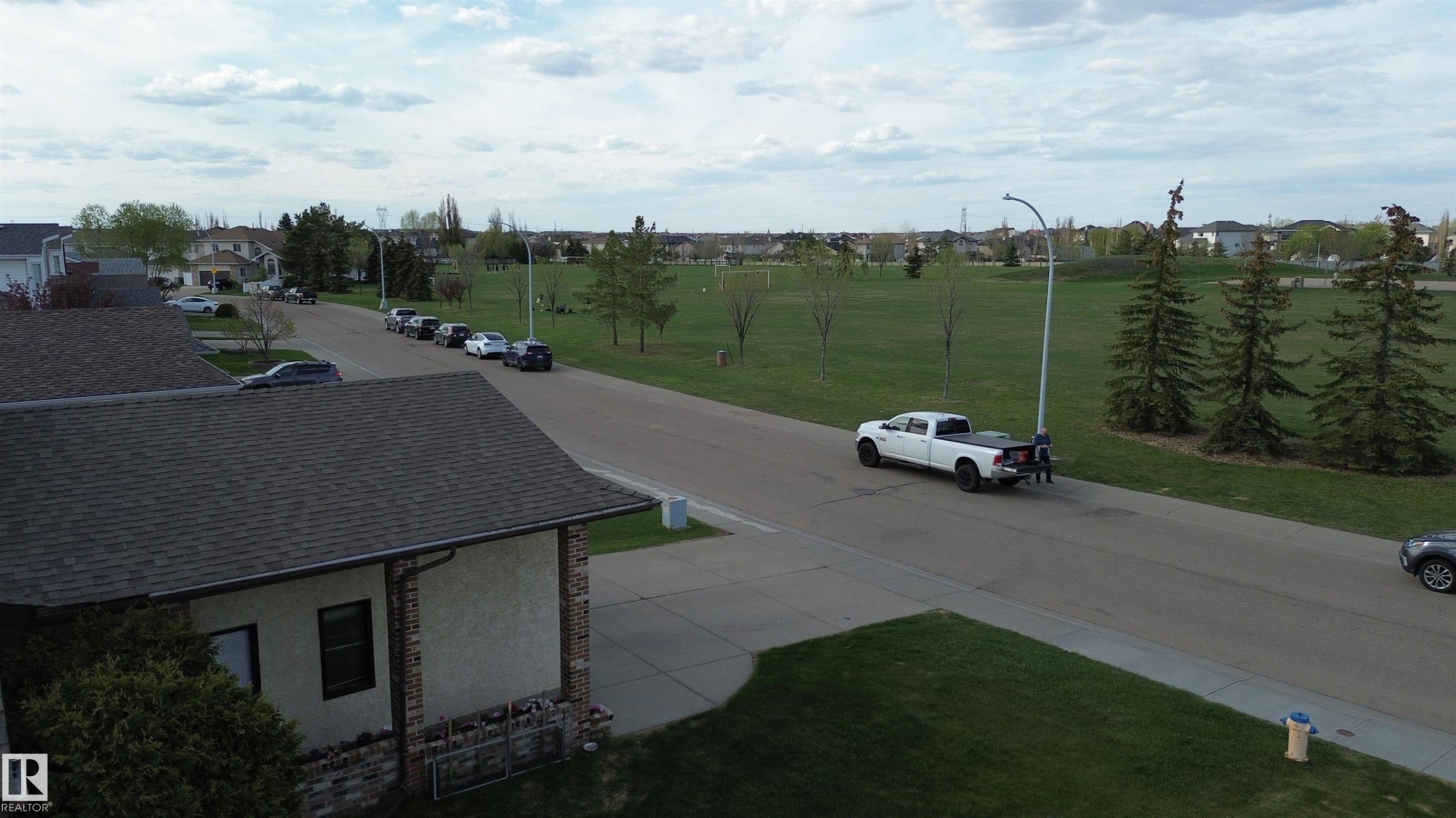 7011 158 Avenue, Edmonton, AB - Outdoor With View