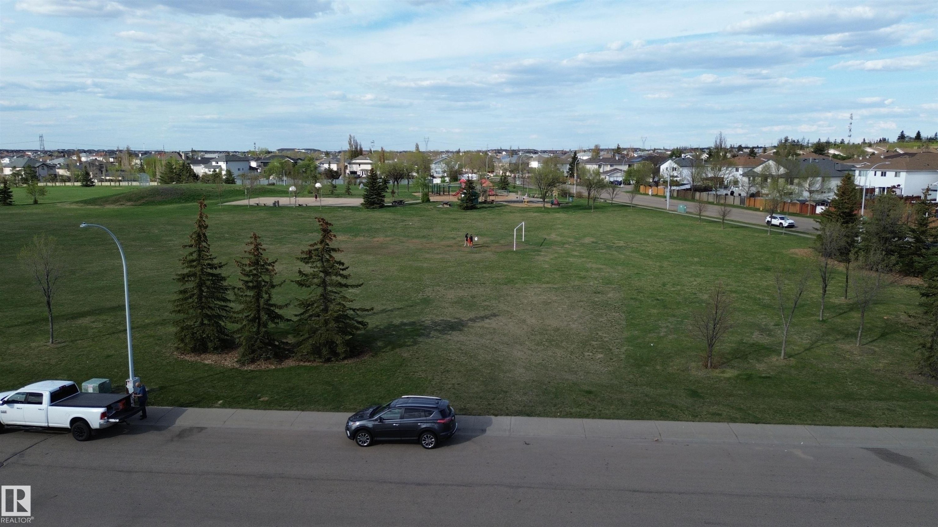 7011 158 Avenue, Edmonton, AB - Outdoor With View
