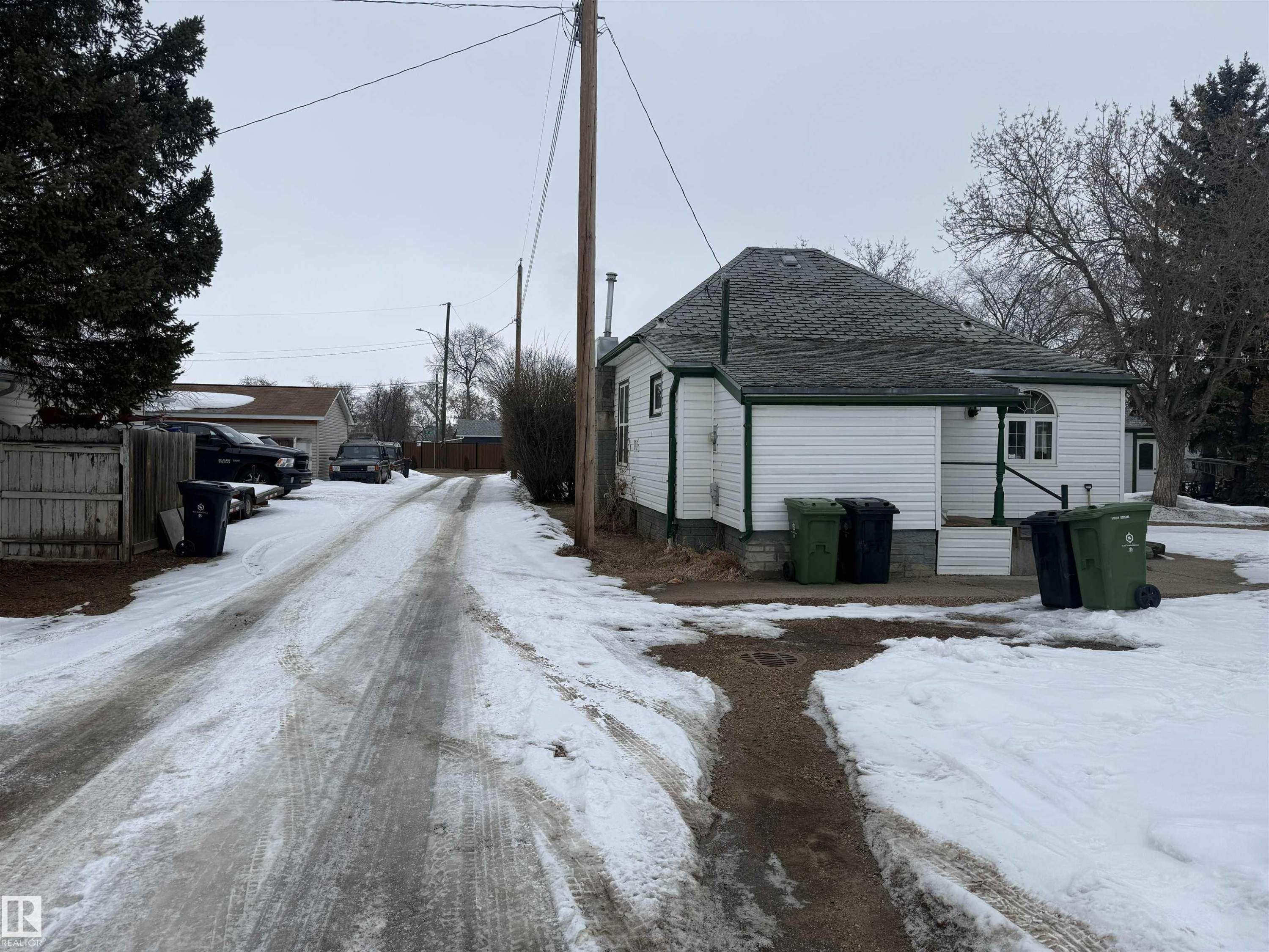 5 O'Brien, Fort Saskatchewan, AB - Outdoor