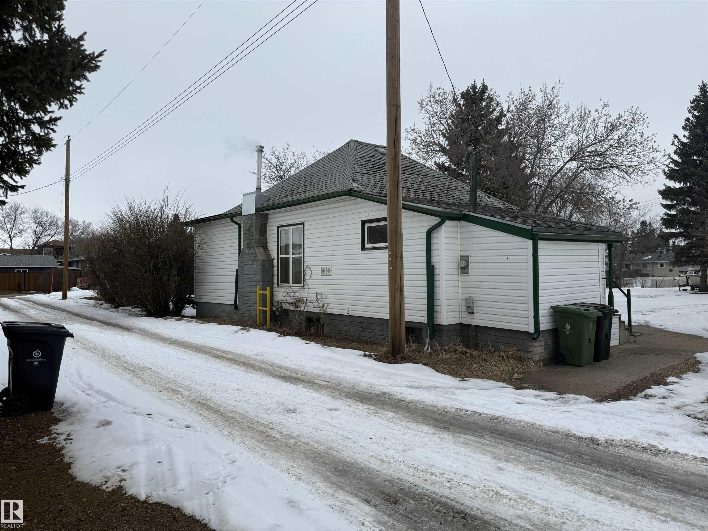 5 O'Brien, Fort Saskatchewan, AB - Outdoor With Exterior