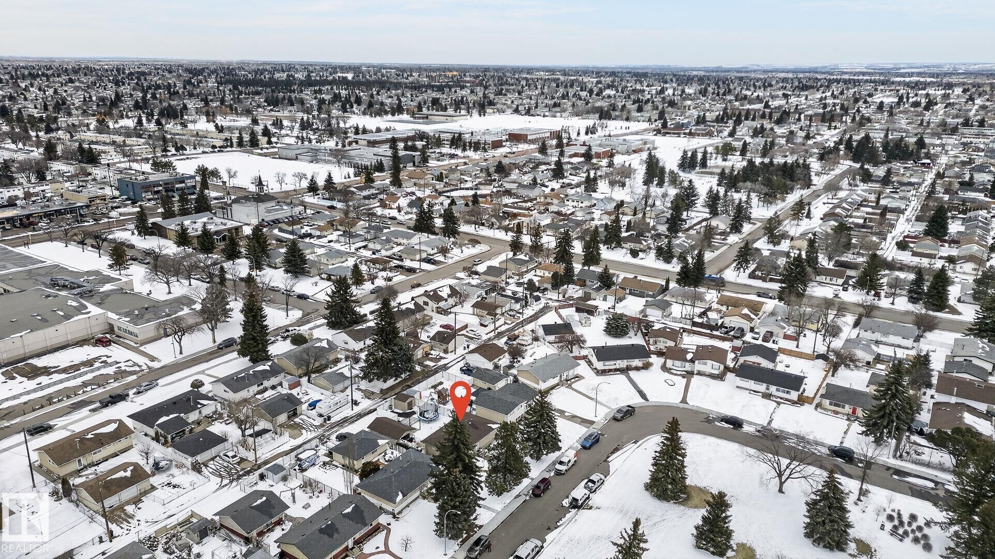 Image quality insufficient for description - 9112 130 Avenue, Edmonton, AB - Outdoor With View