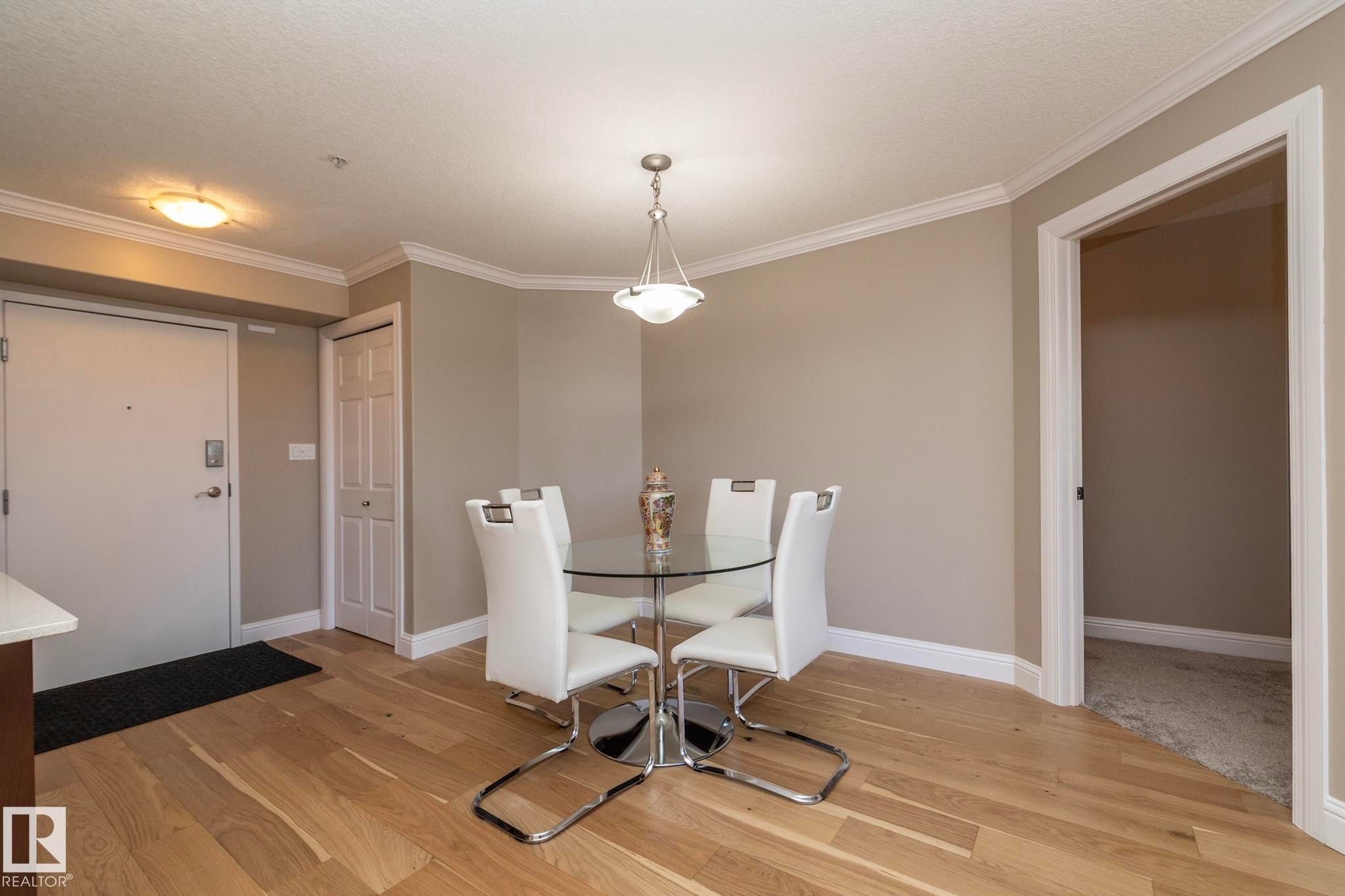 209 13111 140 Avenue, Edmonton, AB - Indoor