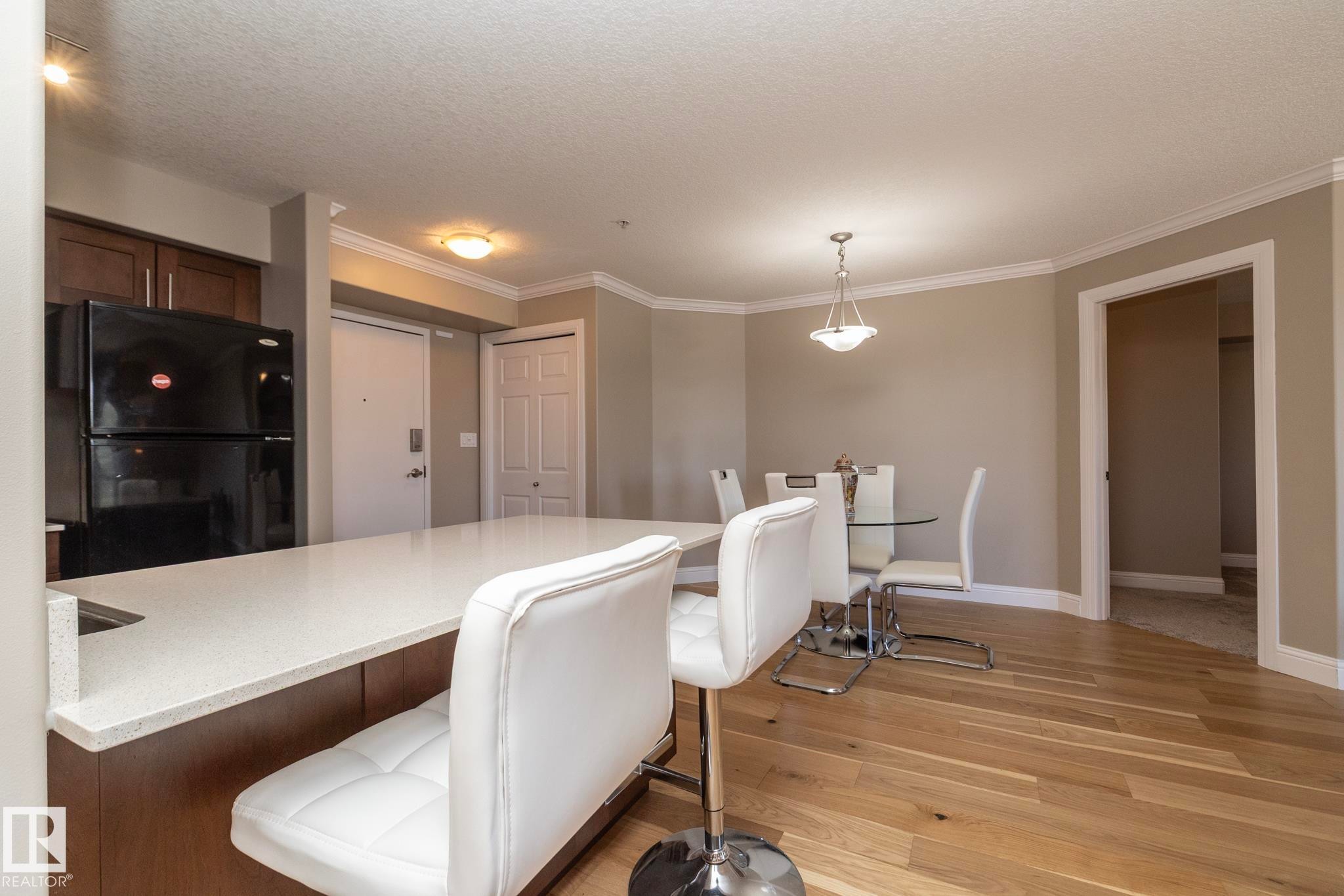 209 13111 140 Avenue, Edmonton, AB - Indoor